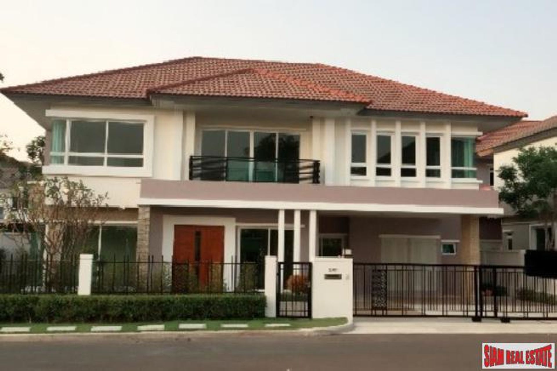 Huis in Muban Uea-Suk, Krung Thep Maha Nakhon 11063901