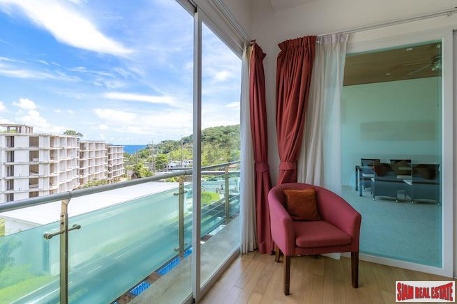 Condominium dans Ban Khok Yang, Phuket 11064018