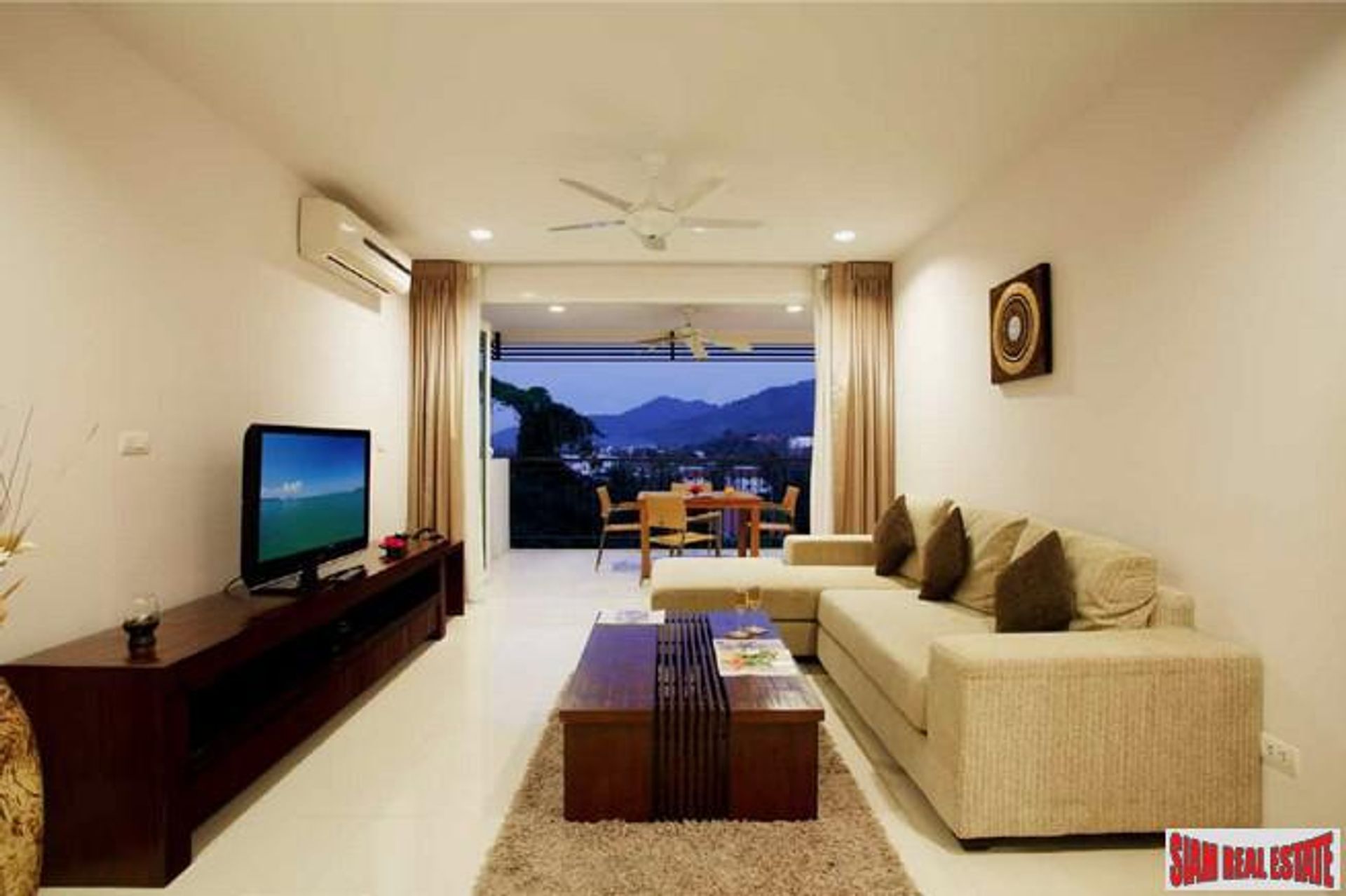 Condominium dans Choeng Thale, Phuket 11064145