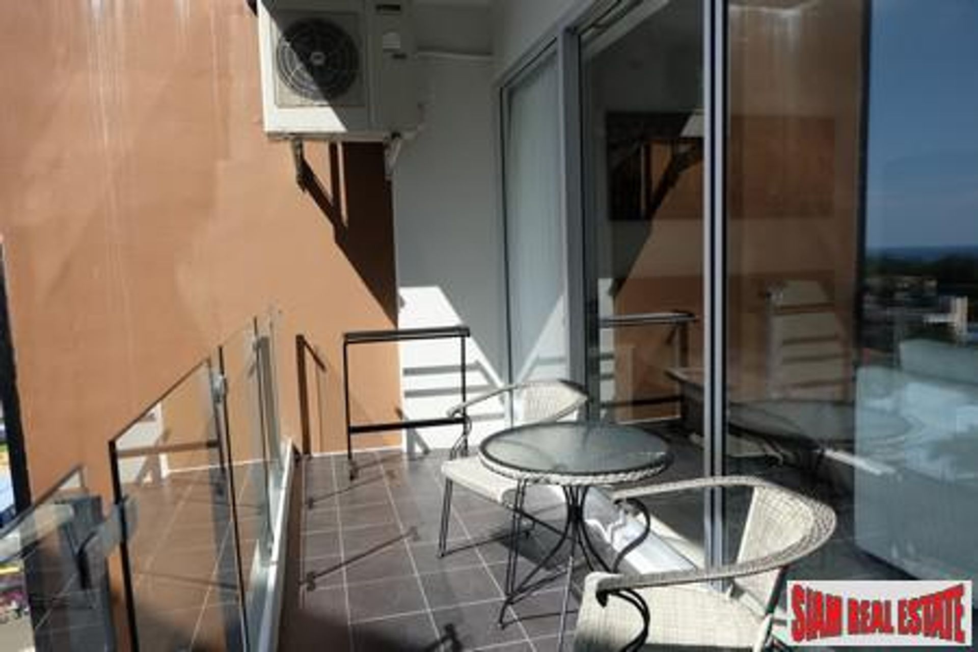 Condominio en Prohibición de Kata, Phuket 11067528