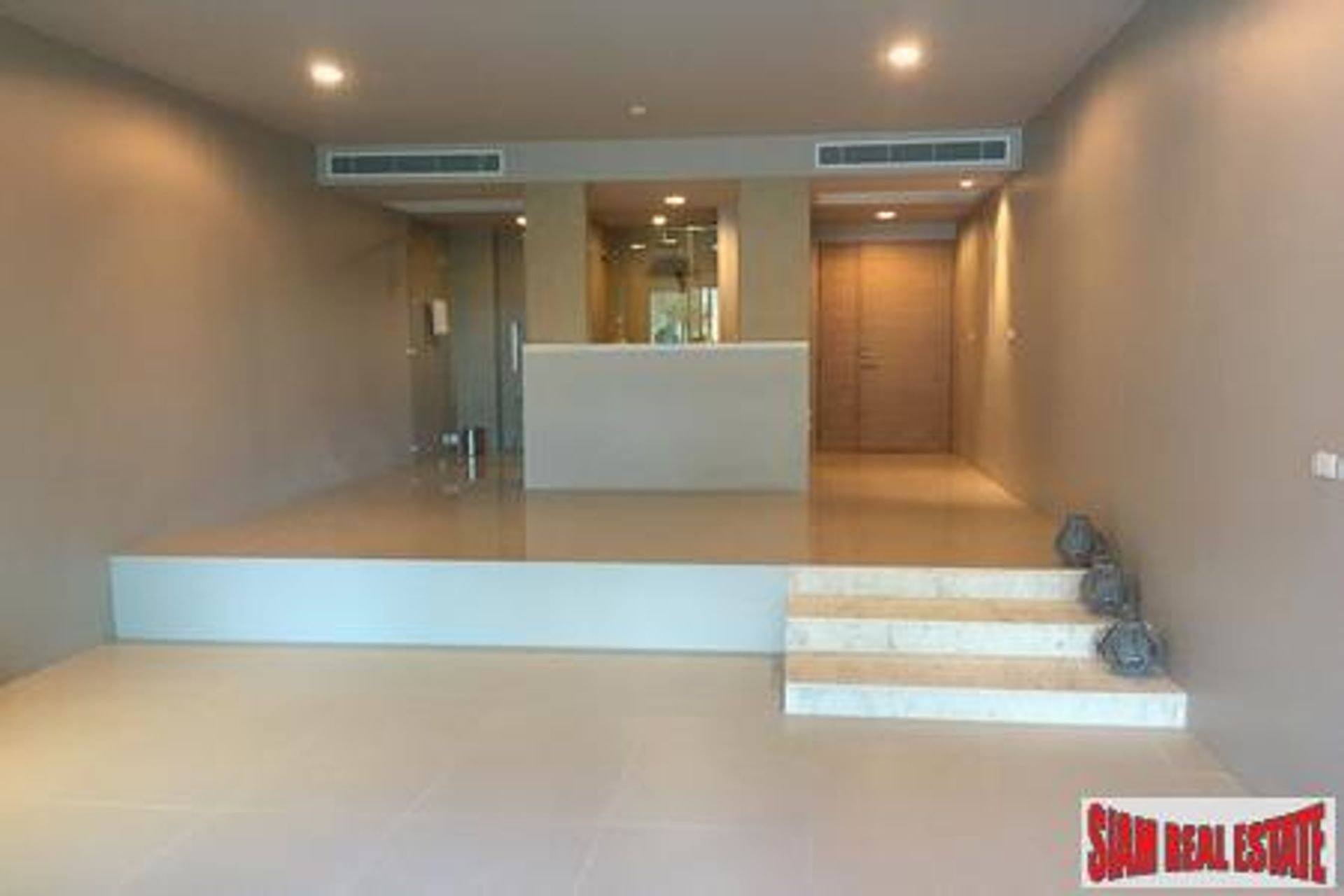 Condominium dans Ban Kata, Phuket 11067531