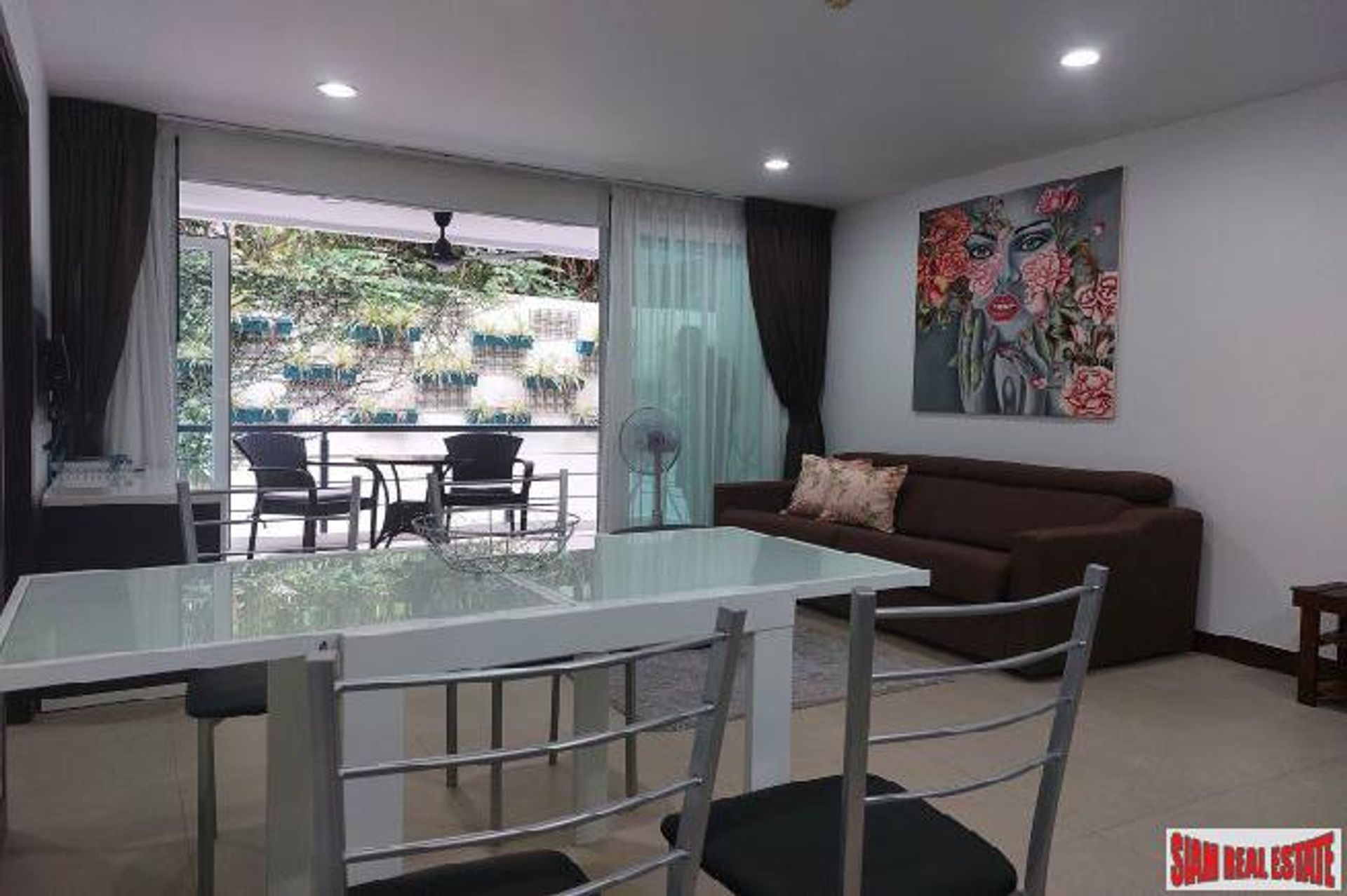 Condominium in Karon, Phuket 11067718