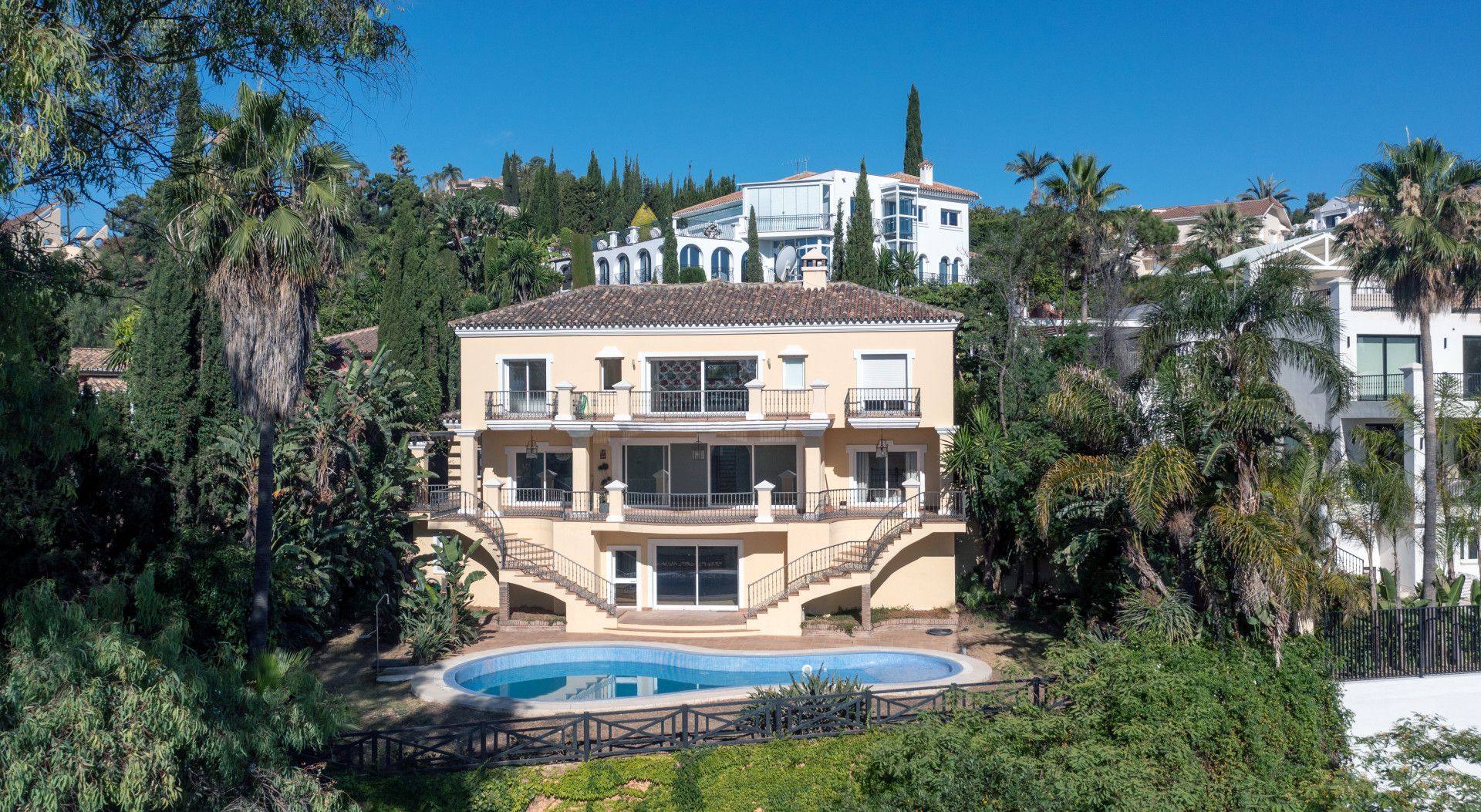 Rumah di Benahavís, Andalucía 11068775