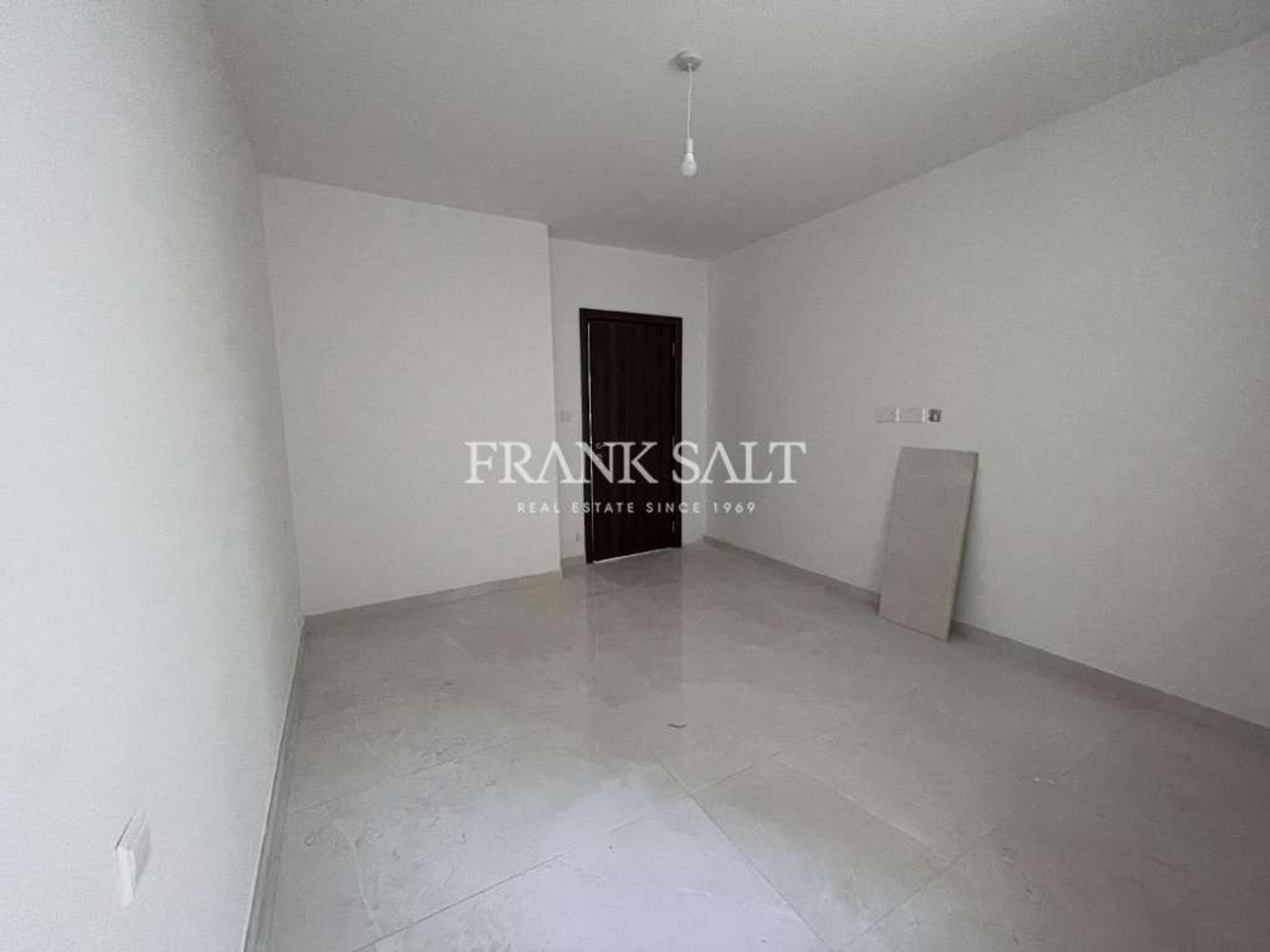 Condominio en Tal-Mejda, Swieqi 11069795