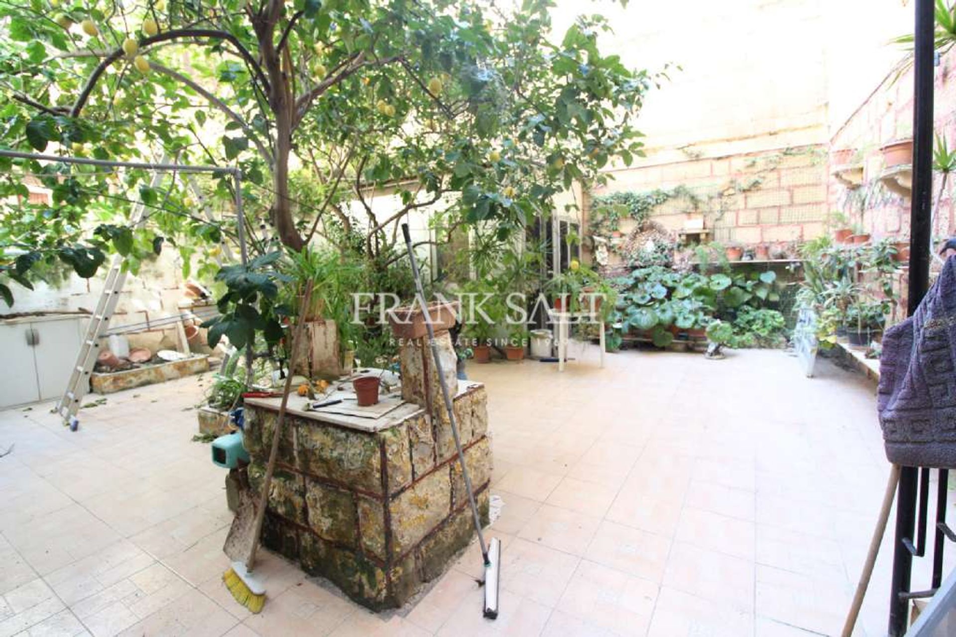 Condominio en Senglea, isla 11069893