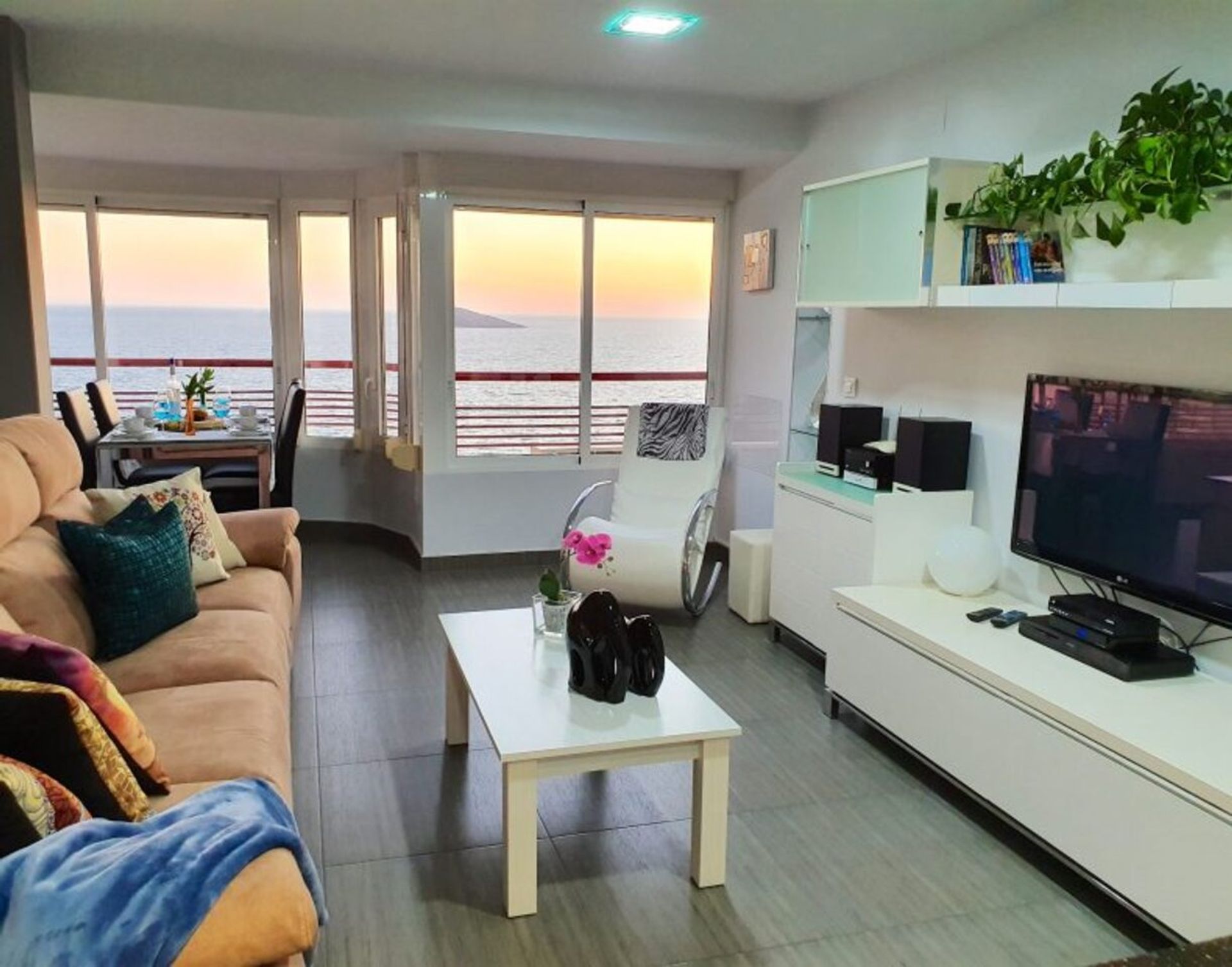 Condominium dans Benidorm, Comunidad Valenciana 11072484