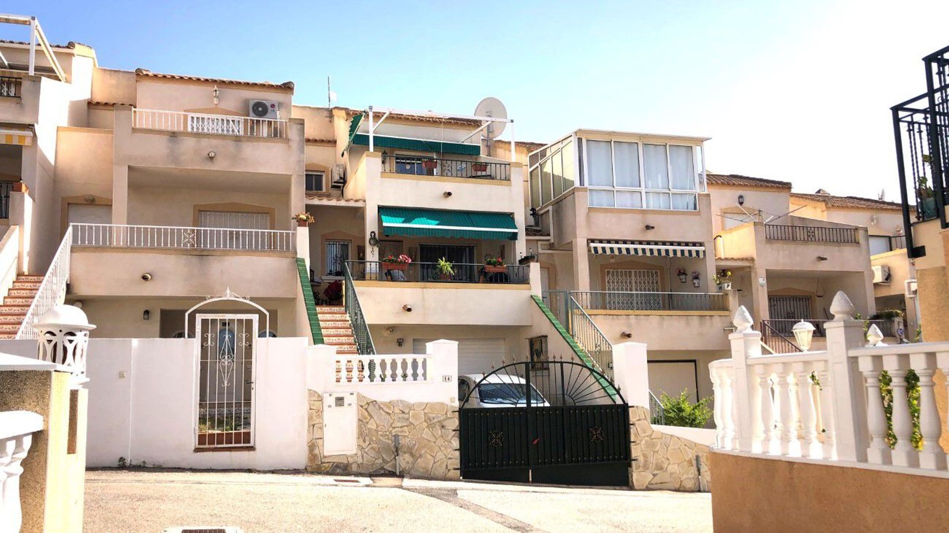 House in San Miguel de Salinas, Valencia 11073429