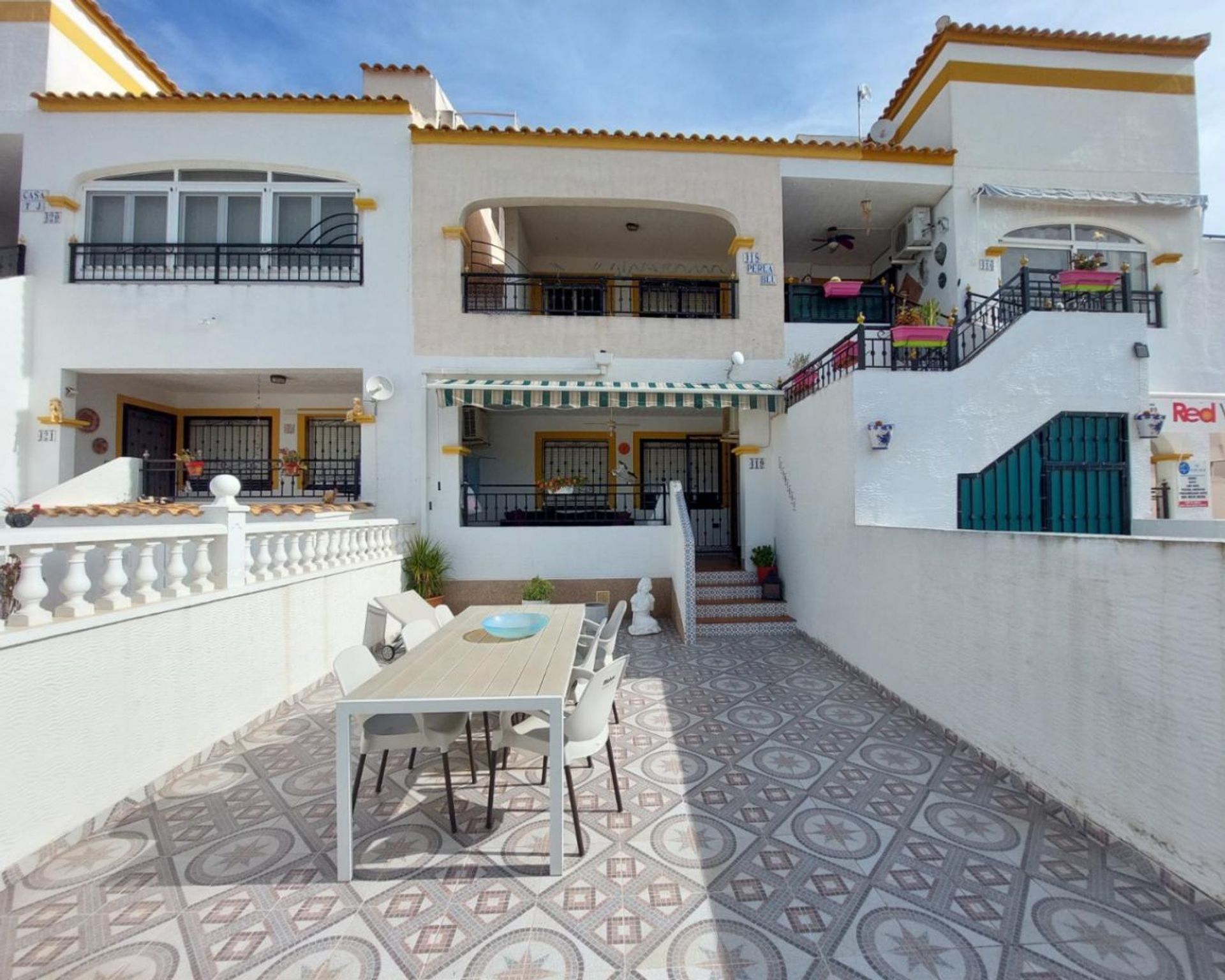 Condominium in Orihuela, Comunidad Valenciana 11074726