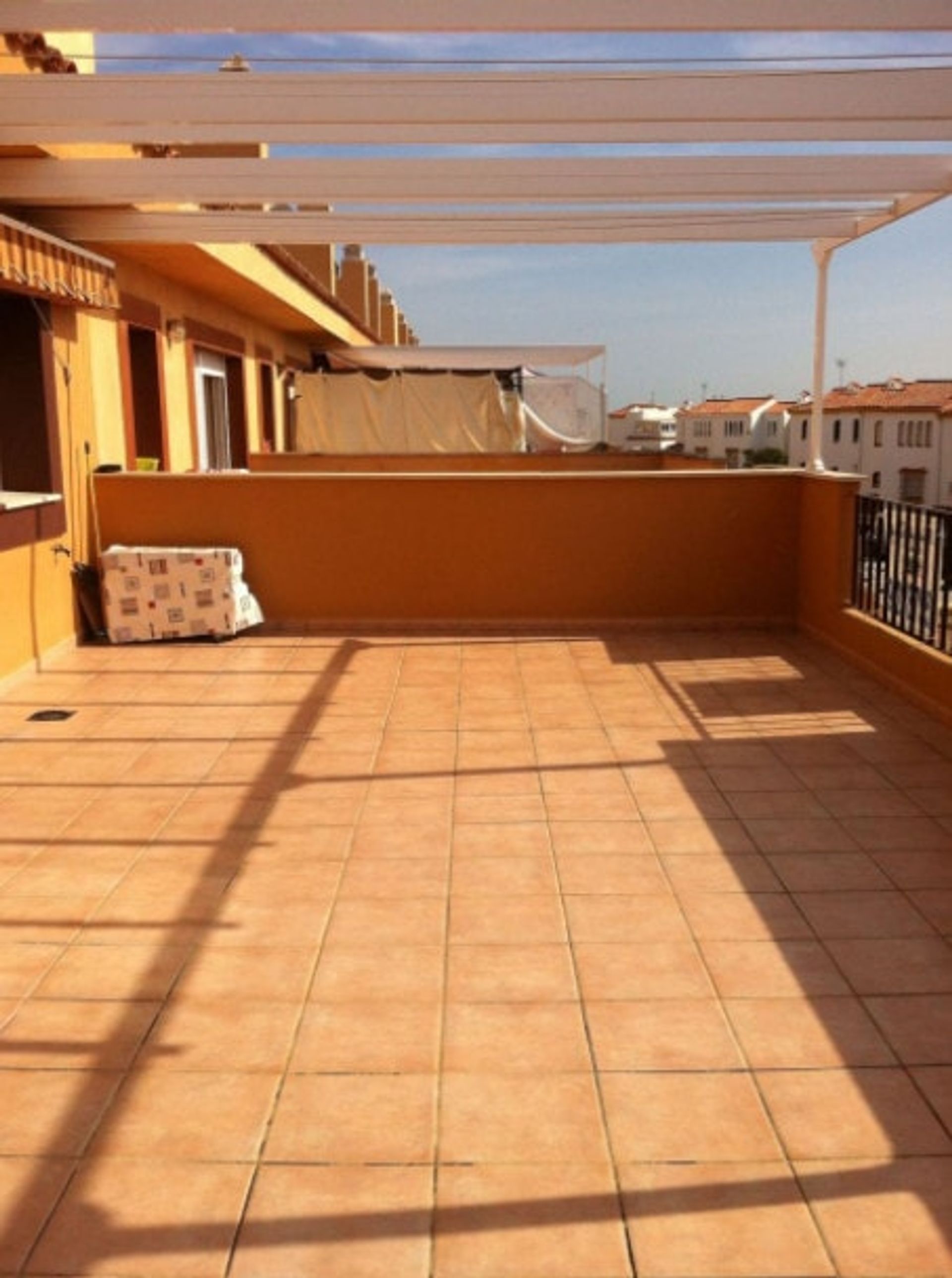 Condominium in San Luis de Sabinillas, Andalusia 11074817