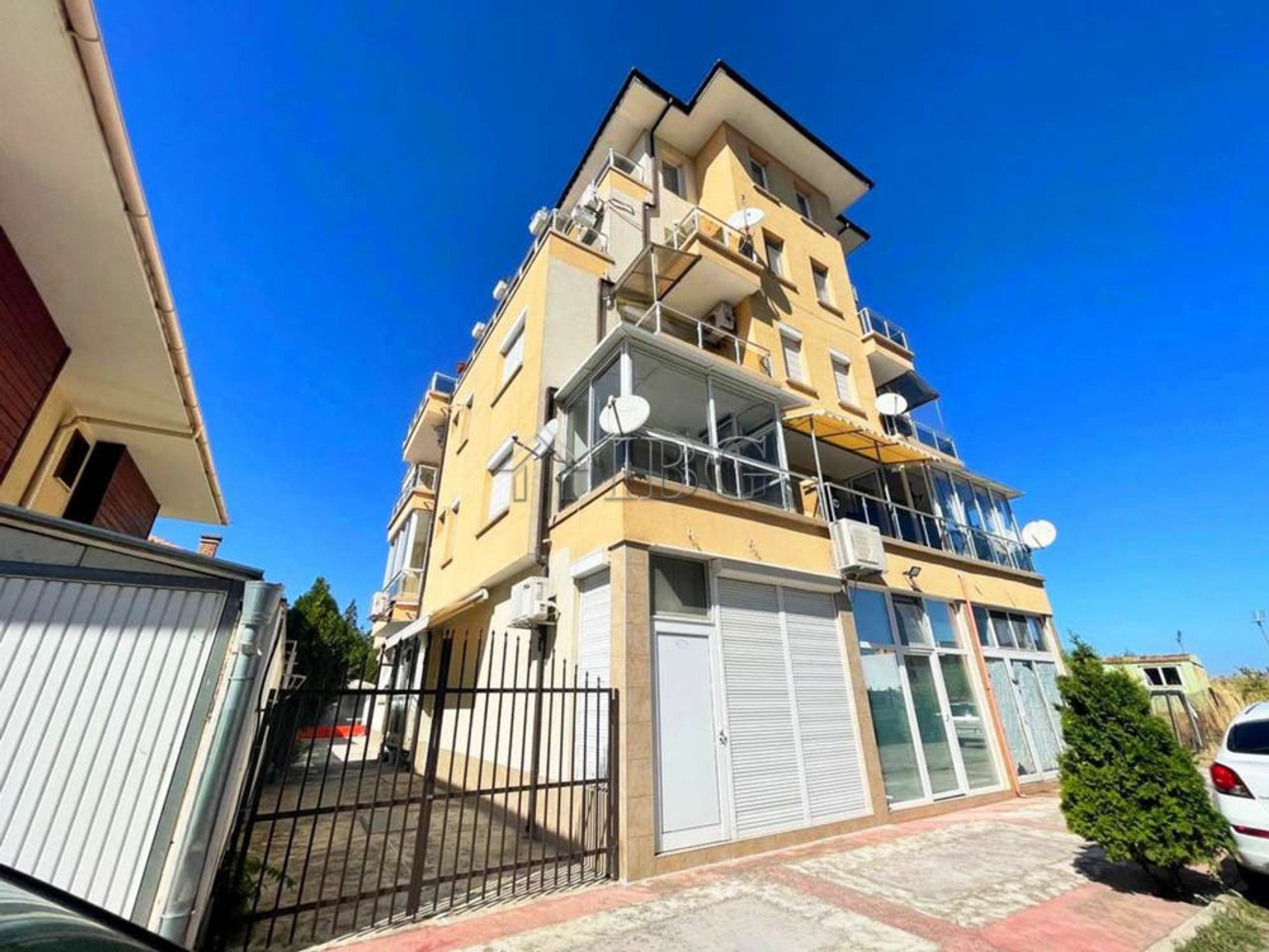 Condominium dans Pomorie, Burgas 11074873