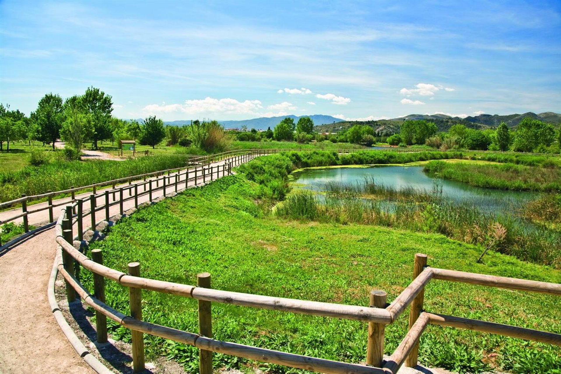 Eigentumswohnung im Gandia, Comunidad Valenciana 11075066