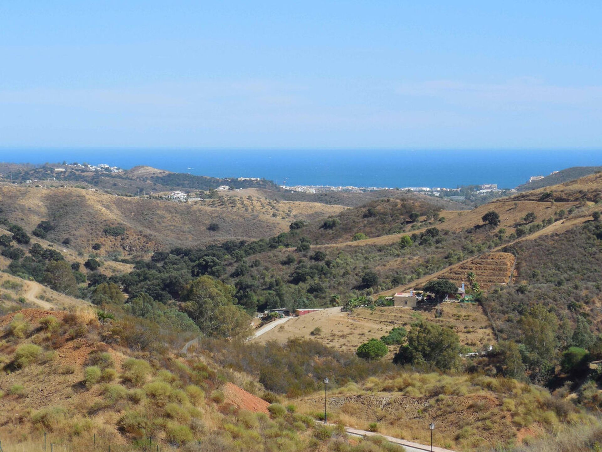 Tanah di Fuengirola, Andalusia 11075335