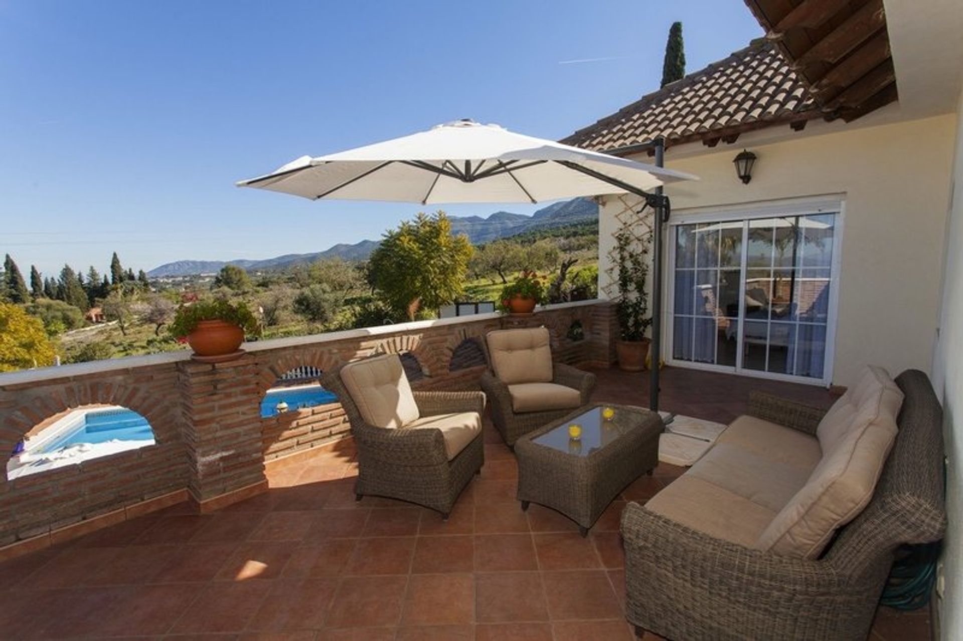 casa no Alhaurín el Grande, Andaluzia 11075675