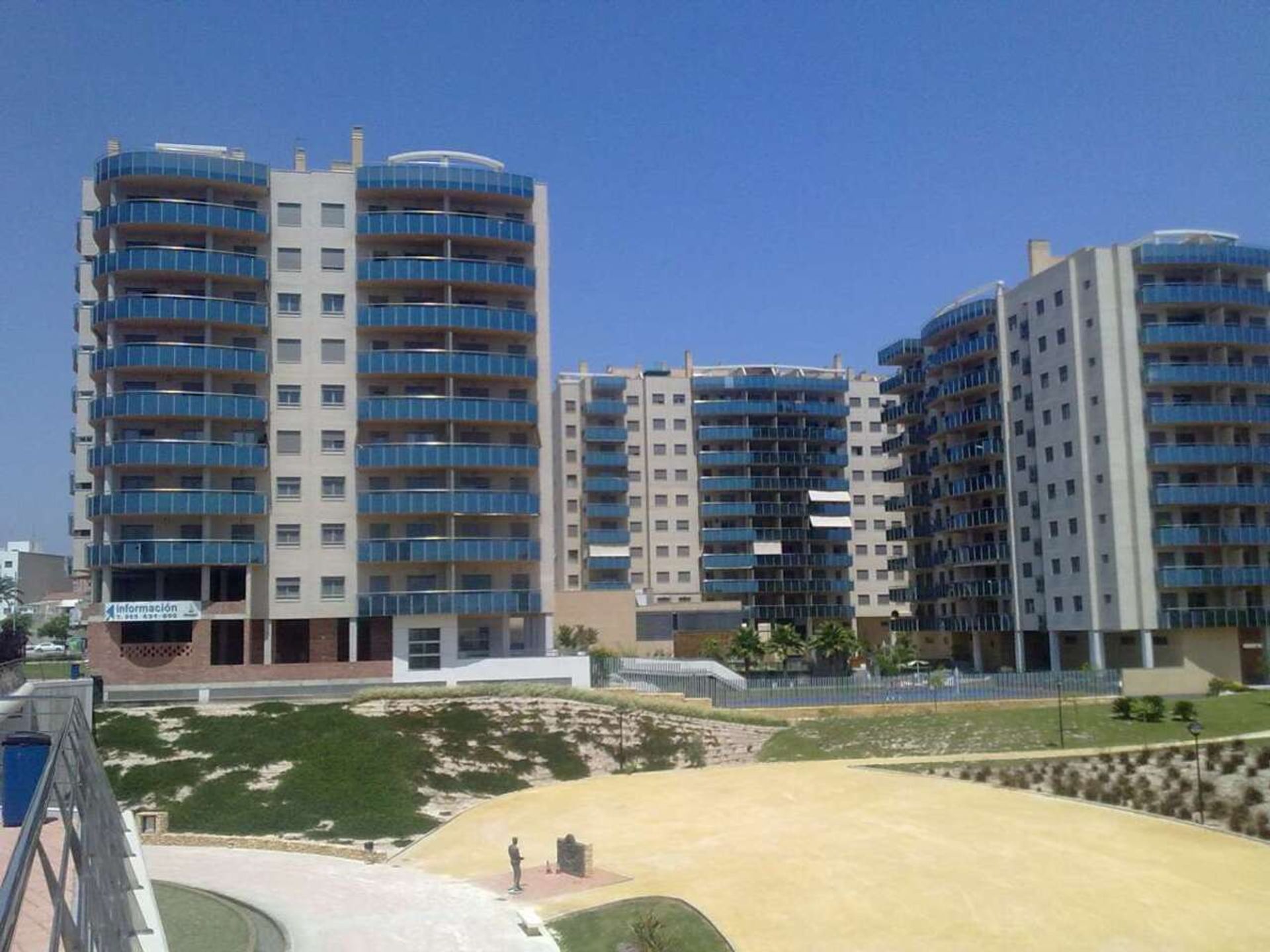 Condominium dans Alacant, Comunidad Valenciana 11076032