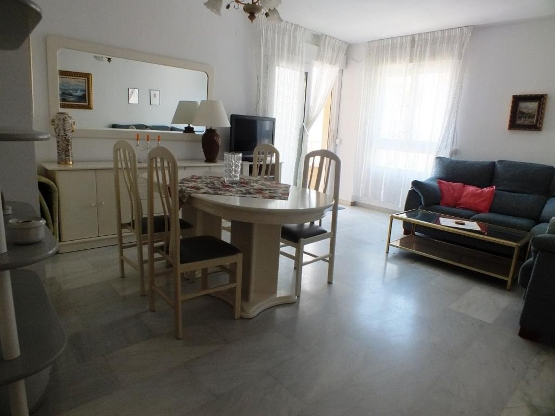 Condominium in Benalmadena, Andalusia 11076333