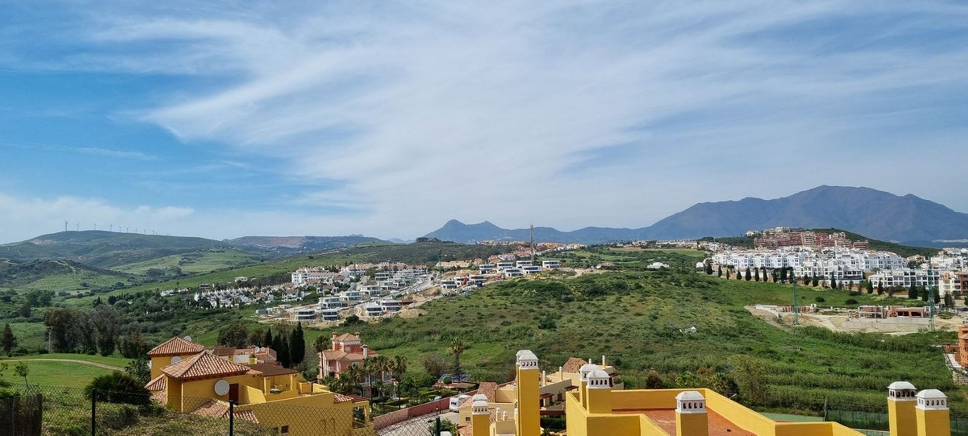 Eigentumswohnung im Puerto de la Duquesa, Andalusia 11078100