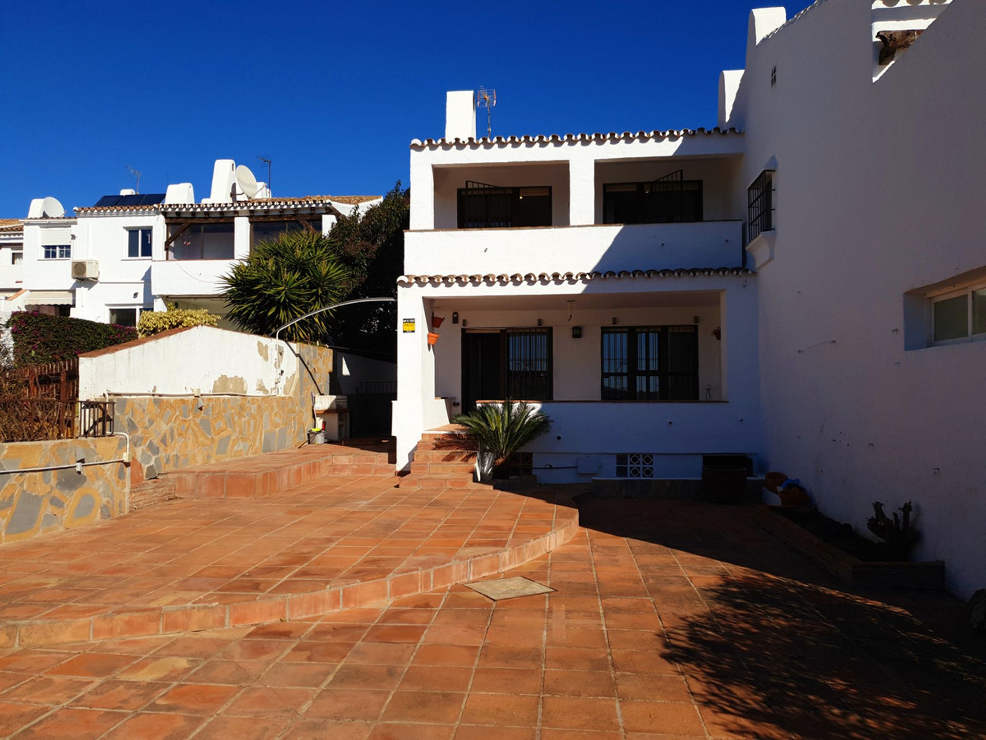 casa en Puerto de la Duquesa, Andalusia 11078235