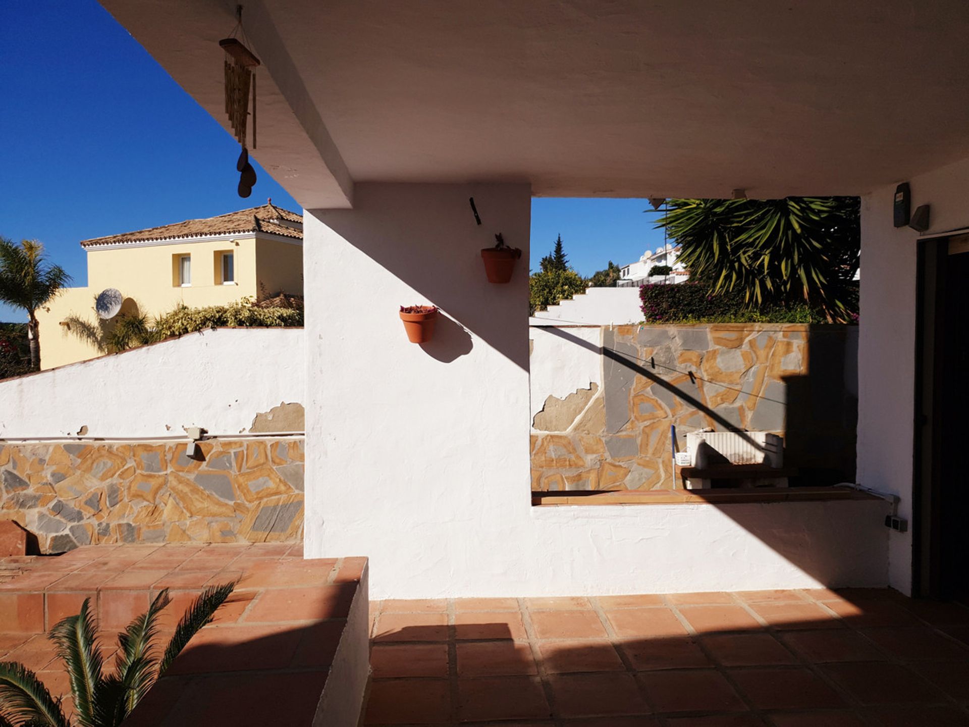 casa en Puerto de la Duquesa, Andalusia 11078235