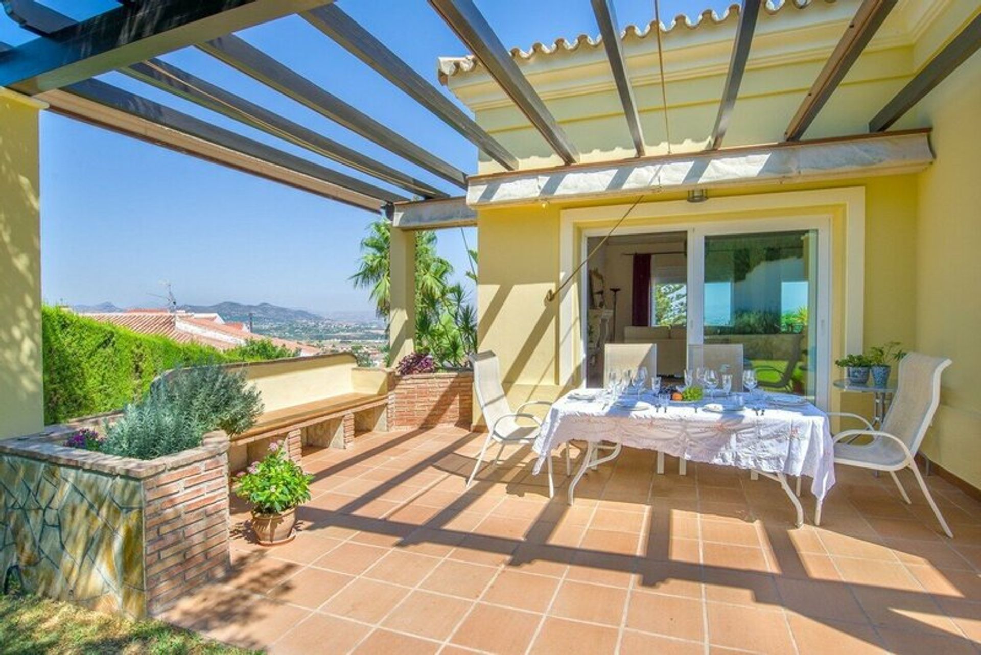 House in Alhaurín de la Torre, Andalucía 11078464