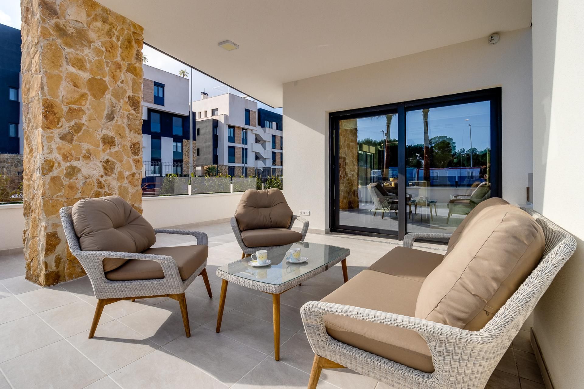 Condominium in El Arenal, Valencia 11078707