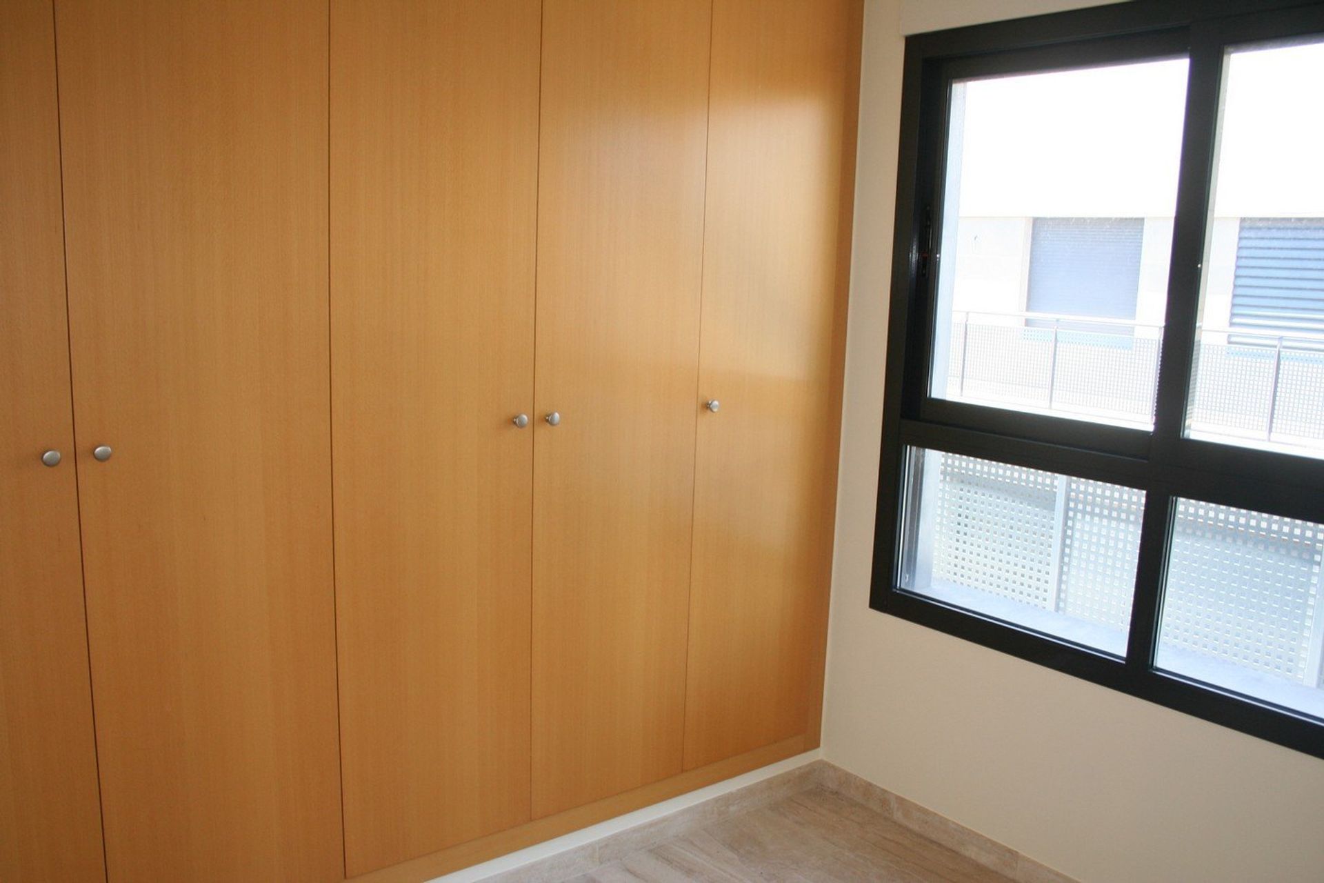 Condominium in Alacant, Comunidad Valenciana 11078778