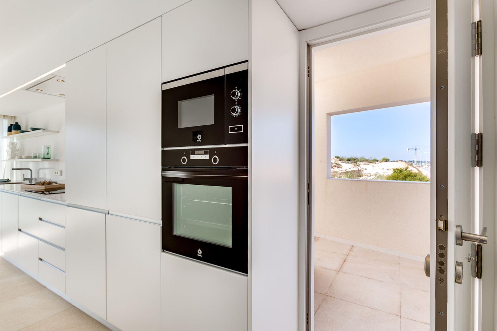 Condominium in El Tocino, Valencia 11078945