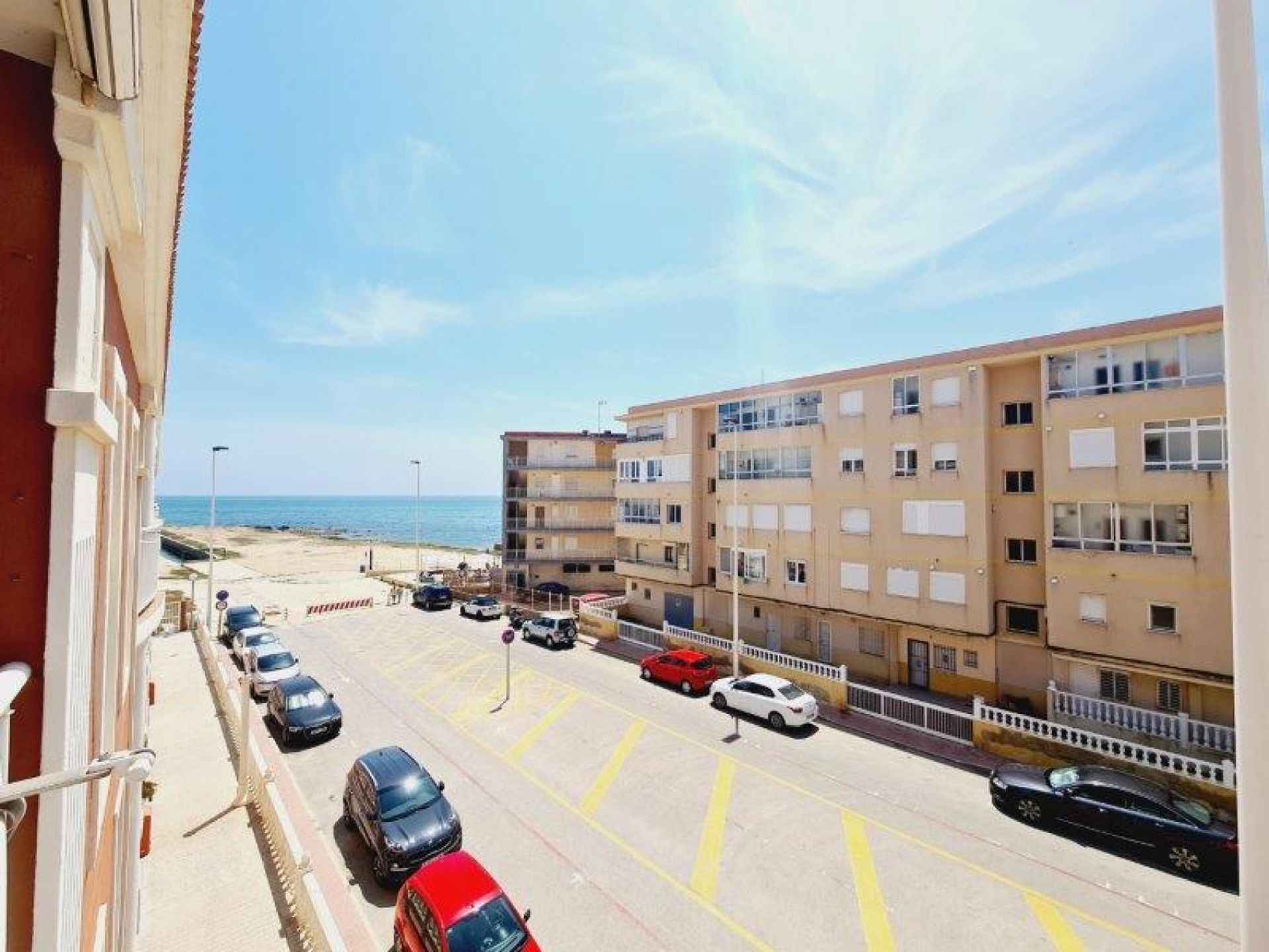 Condominium in Torrevieja, Comunidad Valenciana 11079084