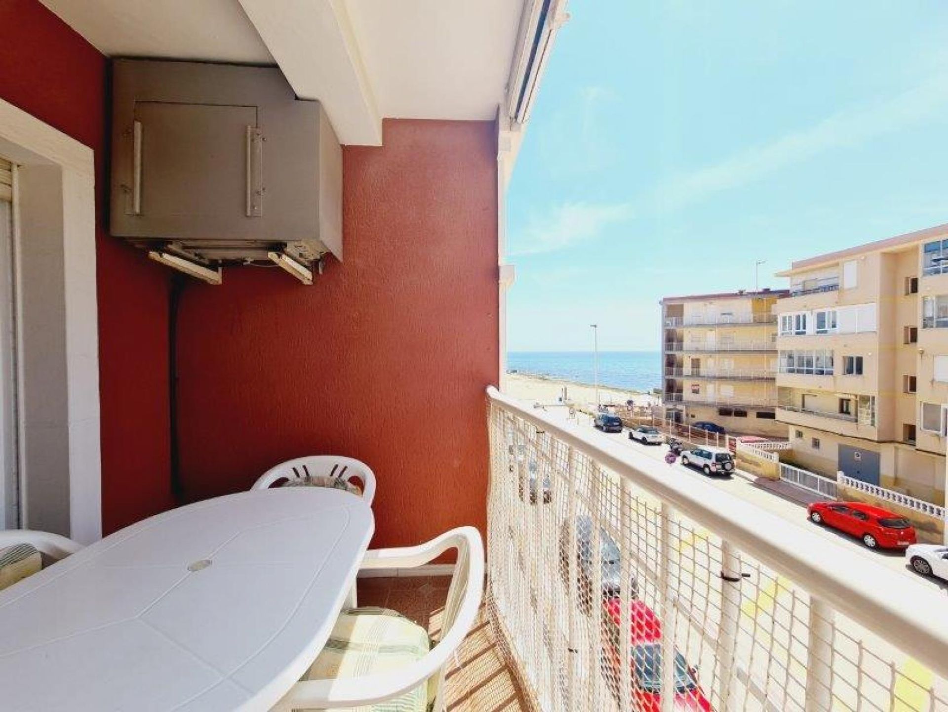 Condominium in Torrevieja, Comunidad Valenciana 11079084