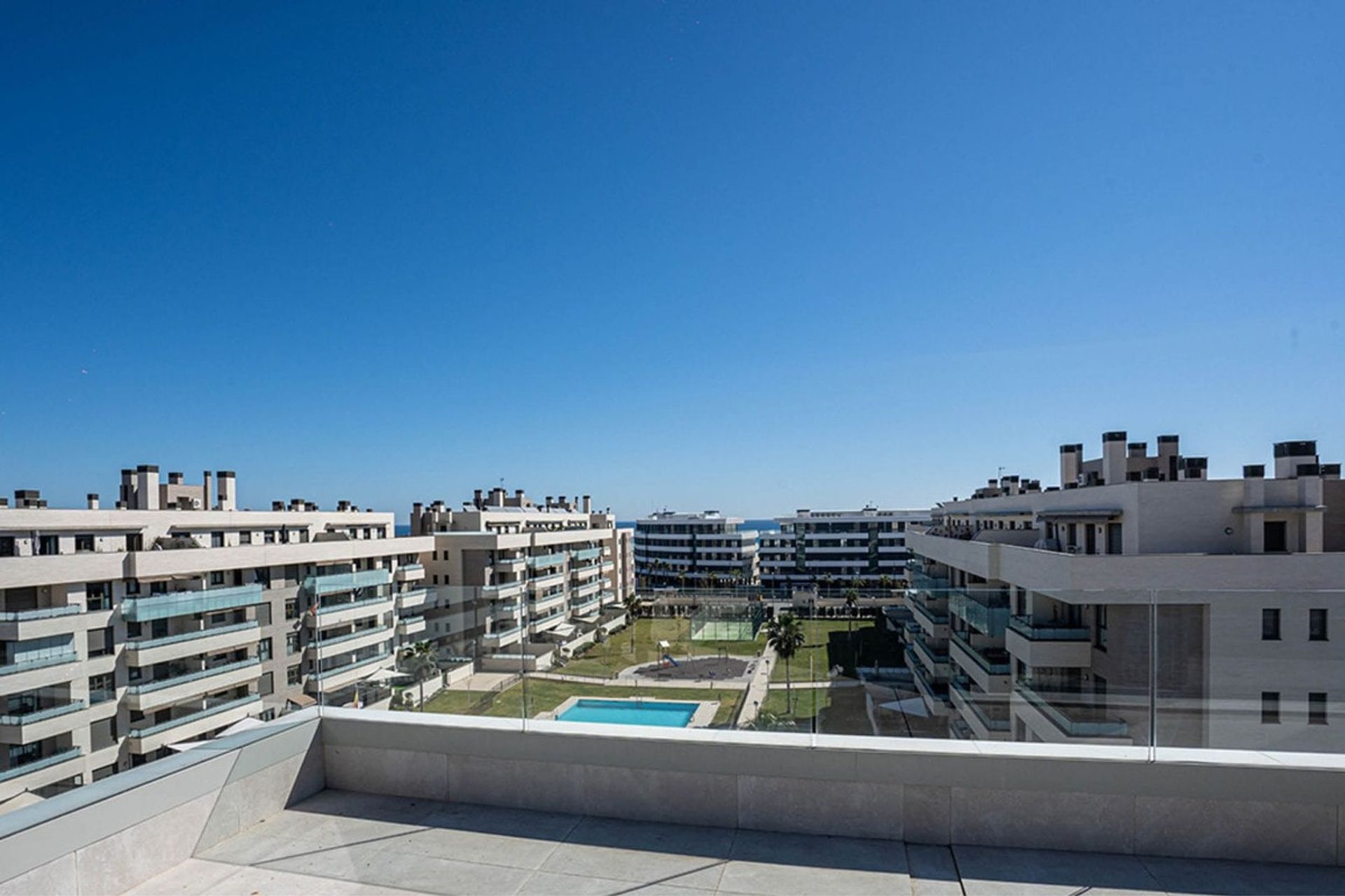 Ejerlejlighed i Alhaurín de la Torre, Andalucía 11079626