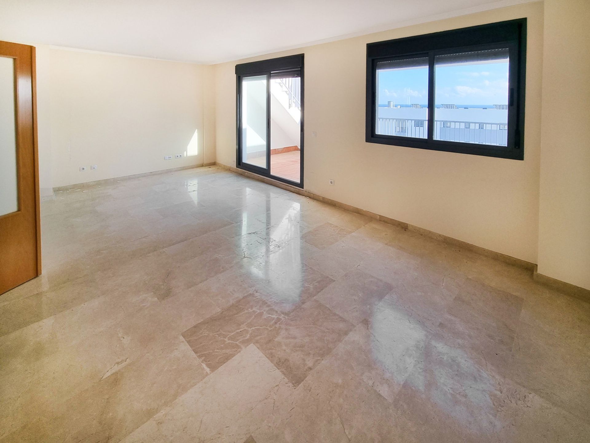 Condominio en , Andalucía 11079689