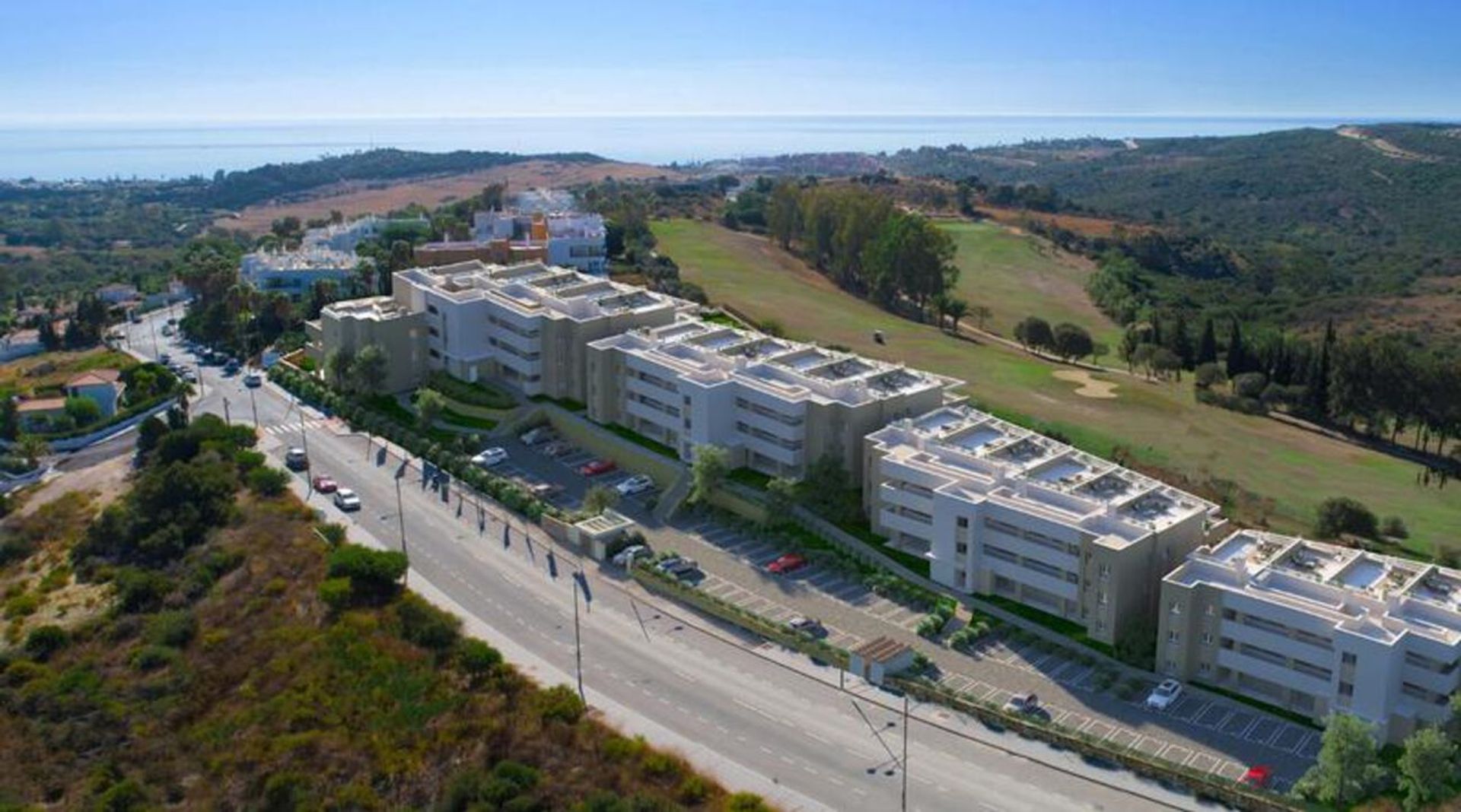 Condominium in Estepona, Andalucía 11080398