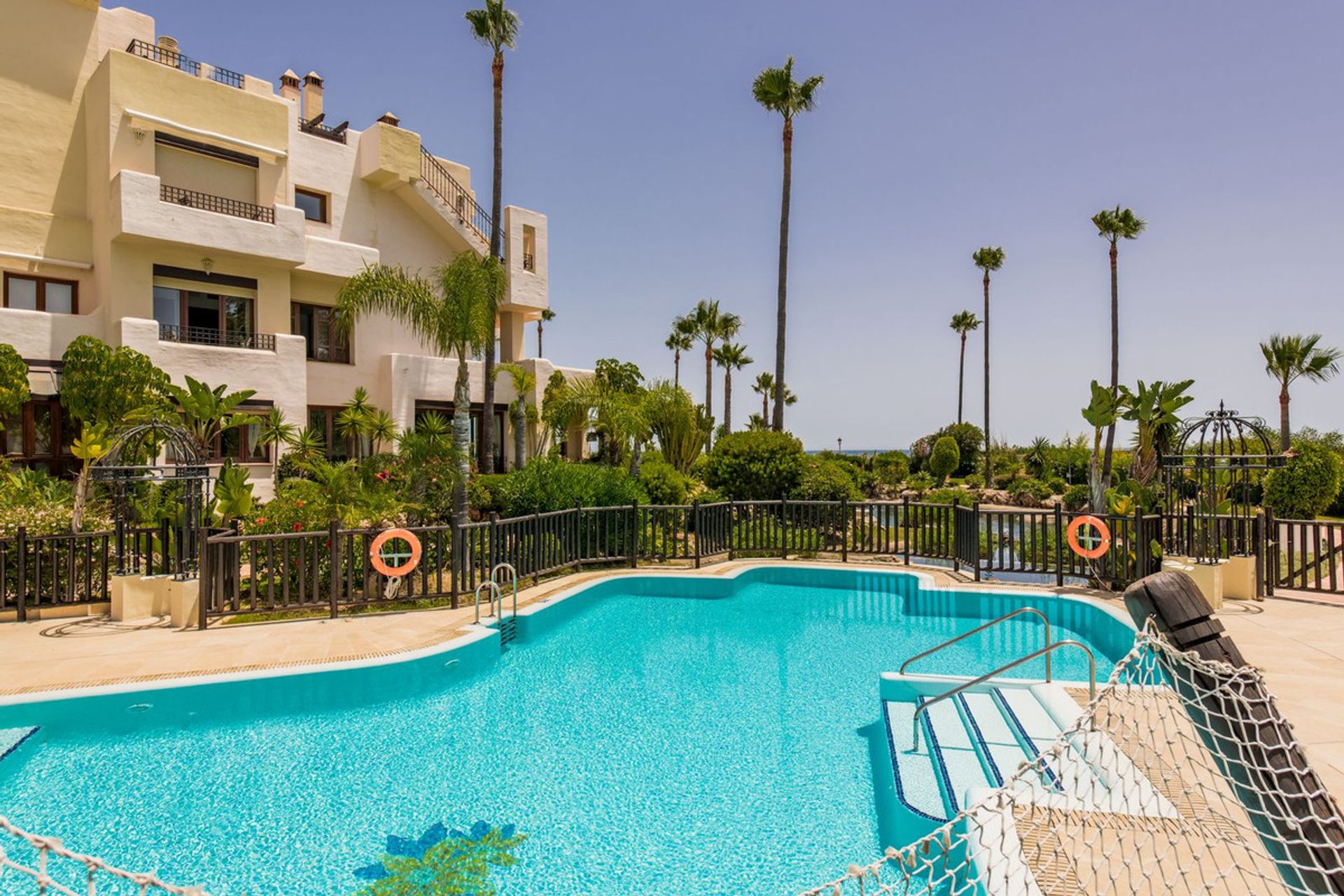 Condominio nel Estepona, Andalusia 11081002