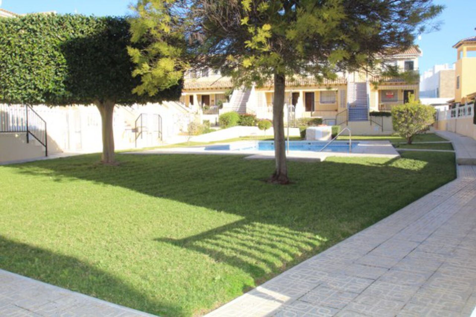 House in Campoamor, Valencia 11081033