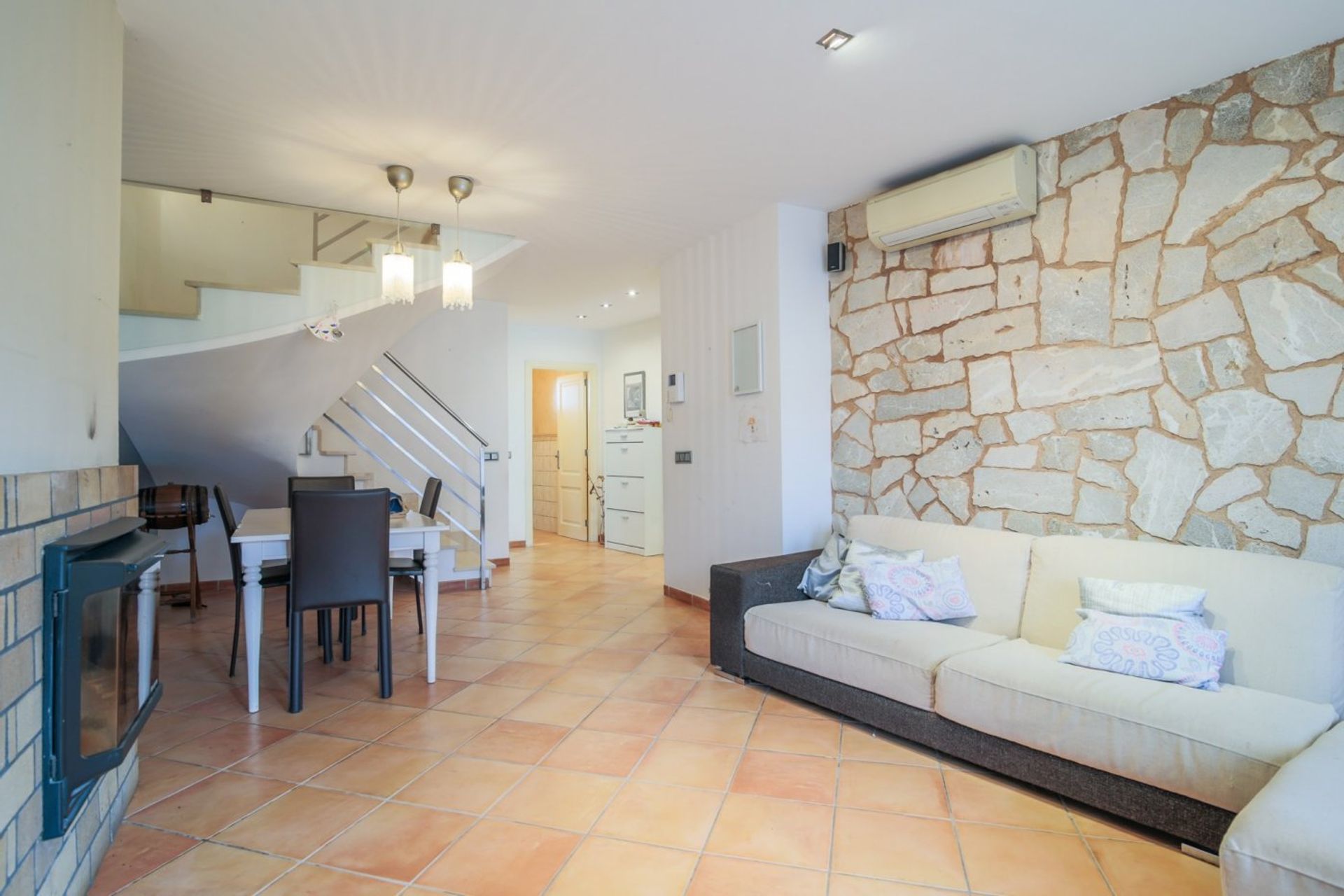 Condominium in Capdepera, Balearic Islands 11081780