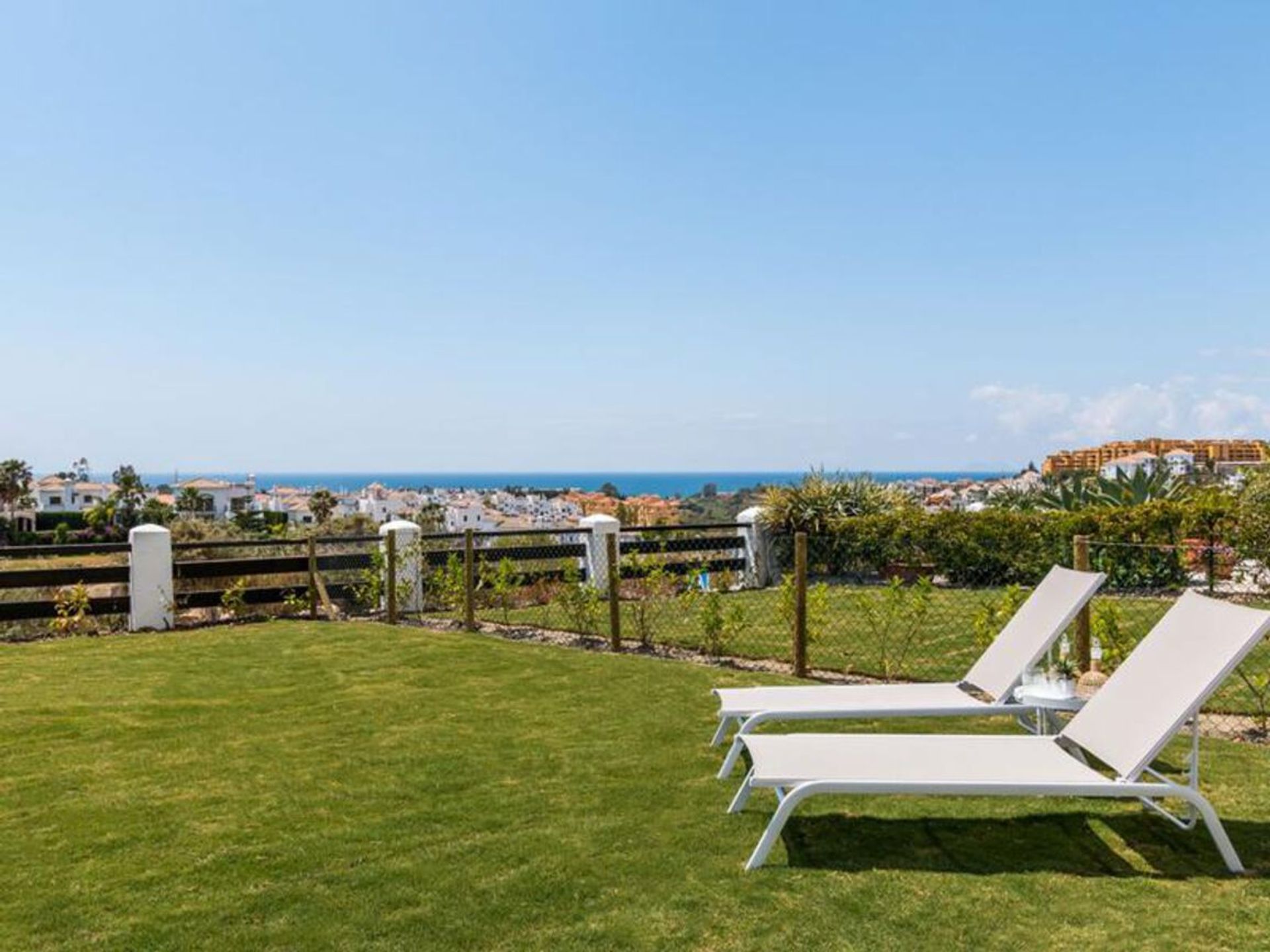 Condominio nel Estepona, Andalucía 11081922