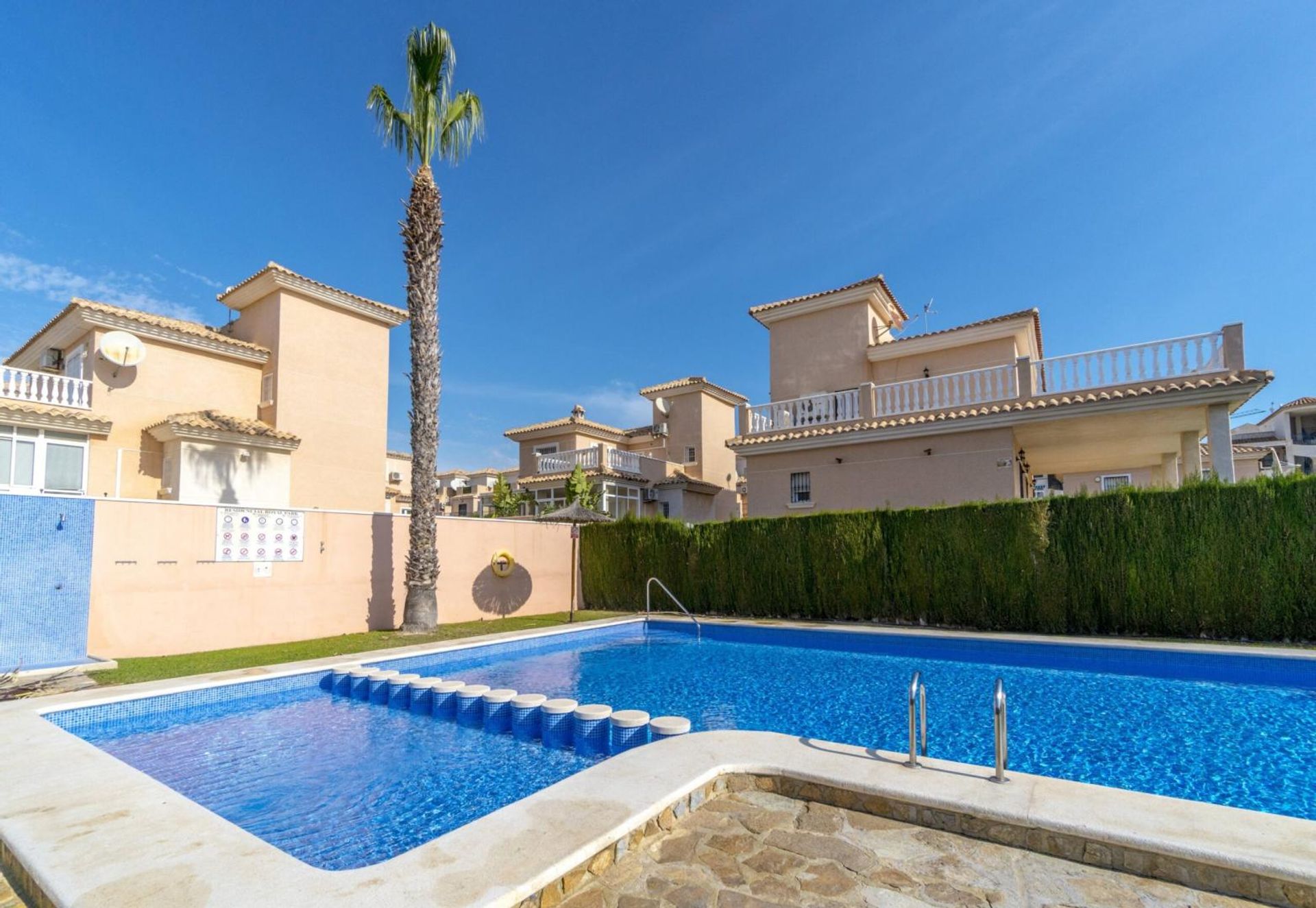 House in Orihuela, Comunidad Valenciana 11082609