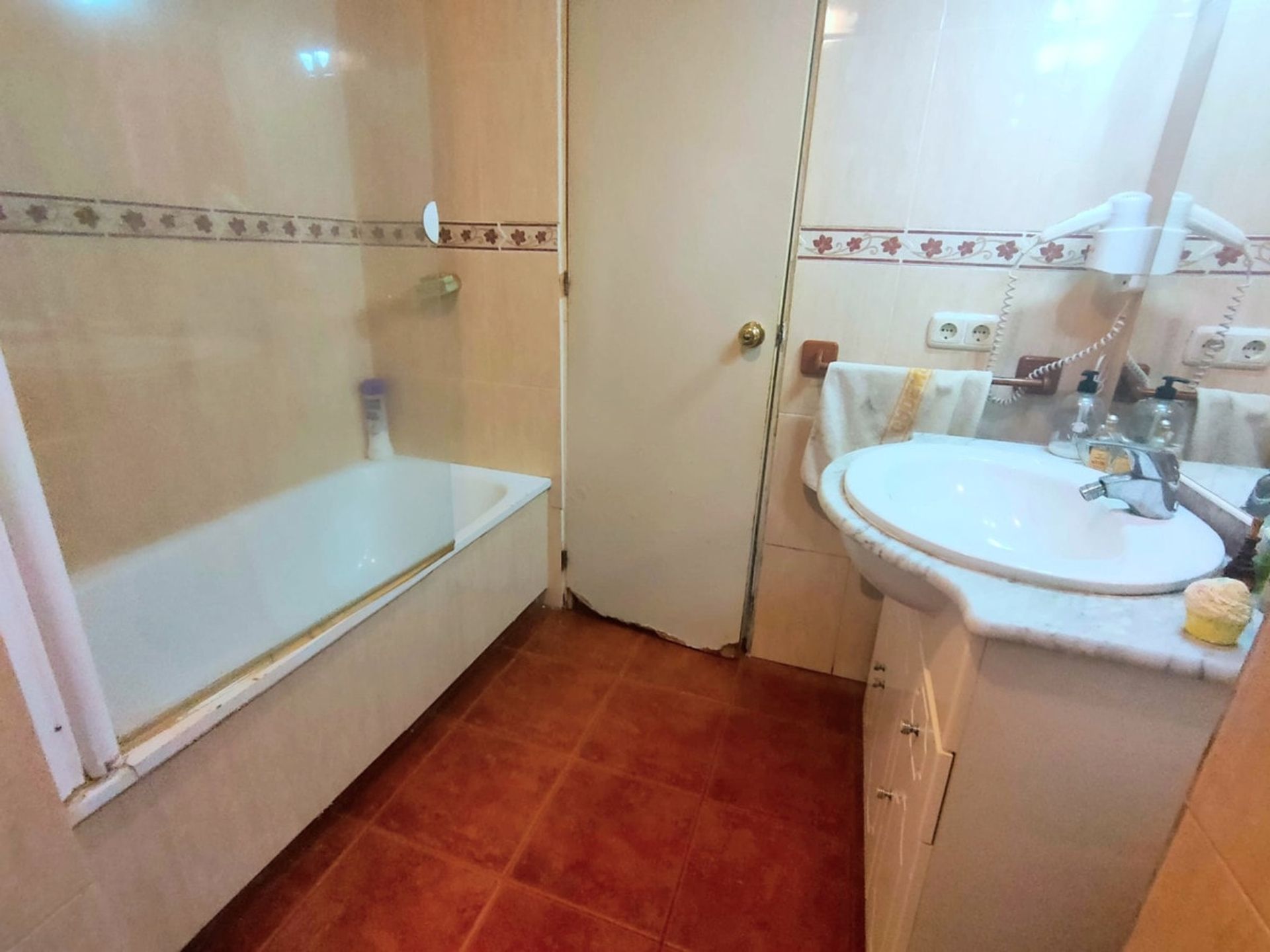 公寓 在 San Pedro Alcántara, Andalucía 11084594