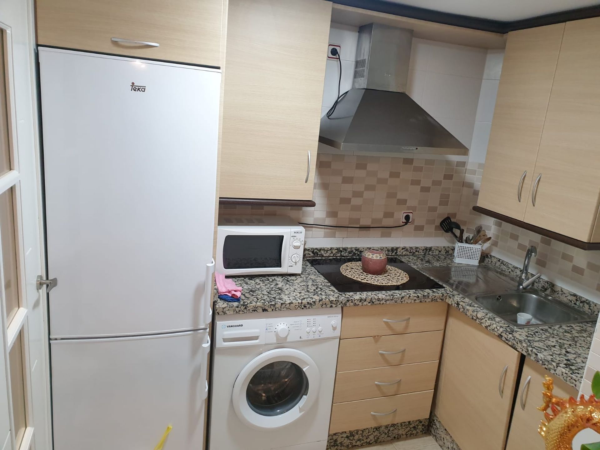 Condominium dans Alhaurín de la Torre, Andalucía 11085603