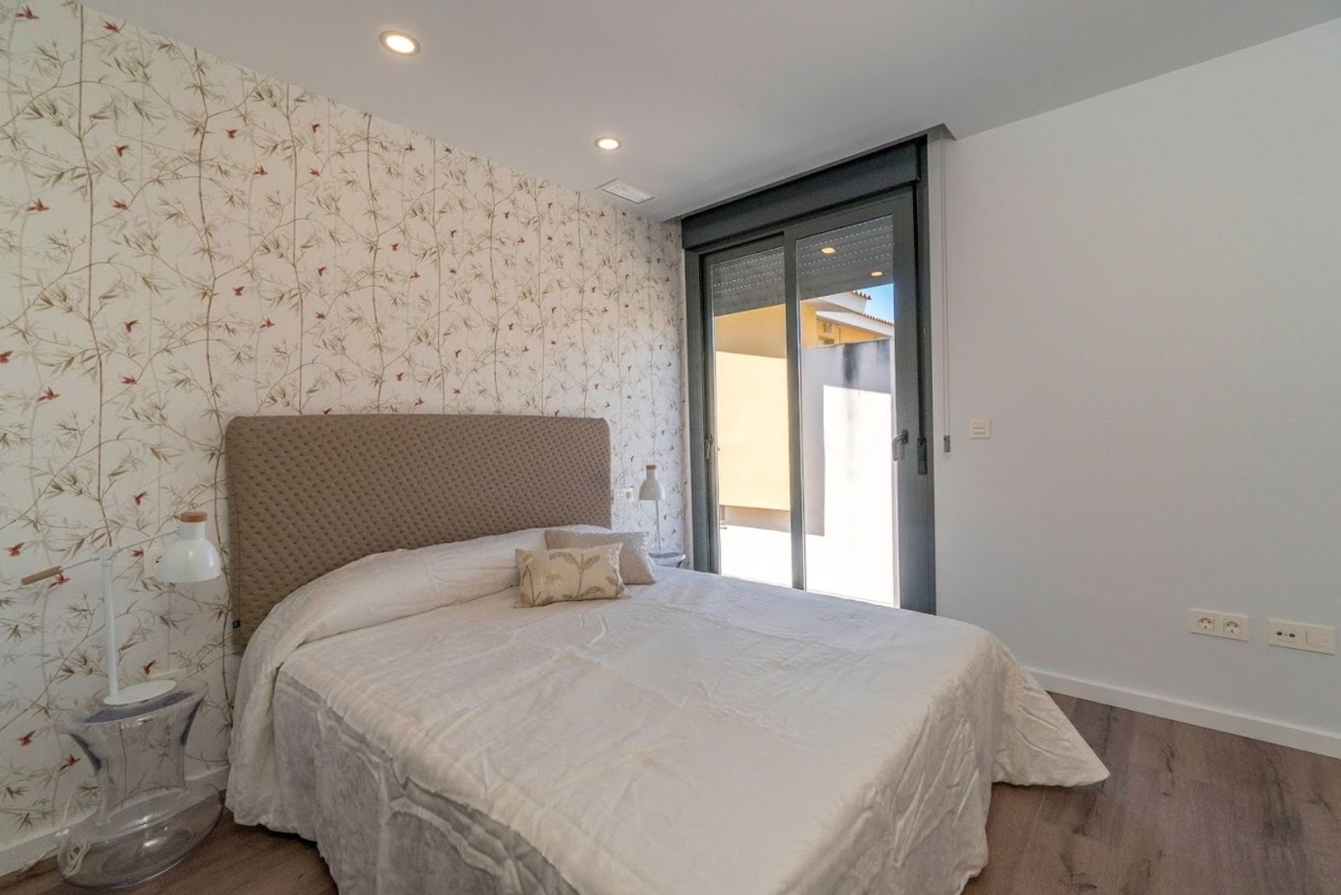 House in Santa Pola, Comunidad Valenciana 11085624