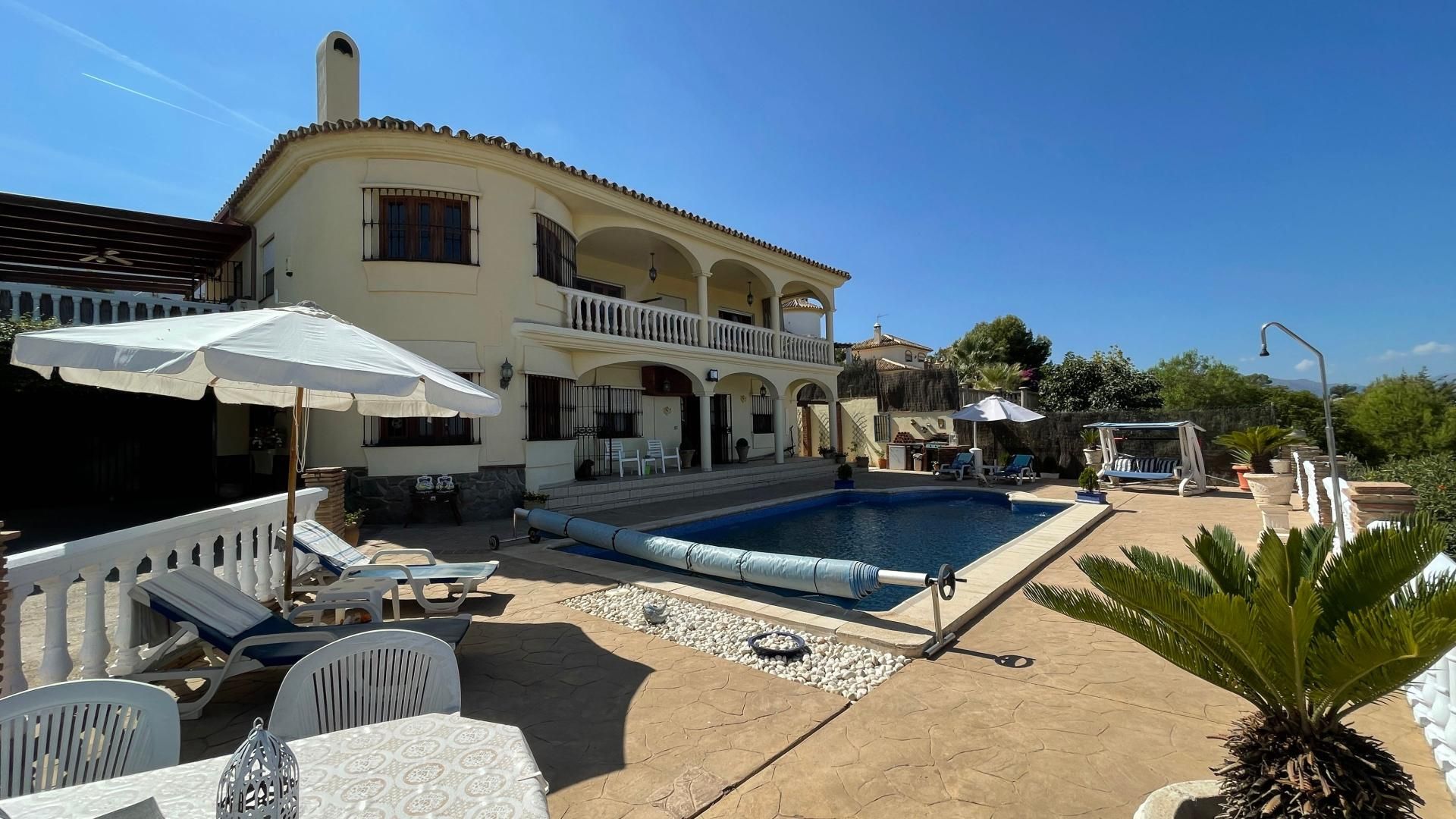 Huis in Alhaurín el Grande, Andalucía 11085946