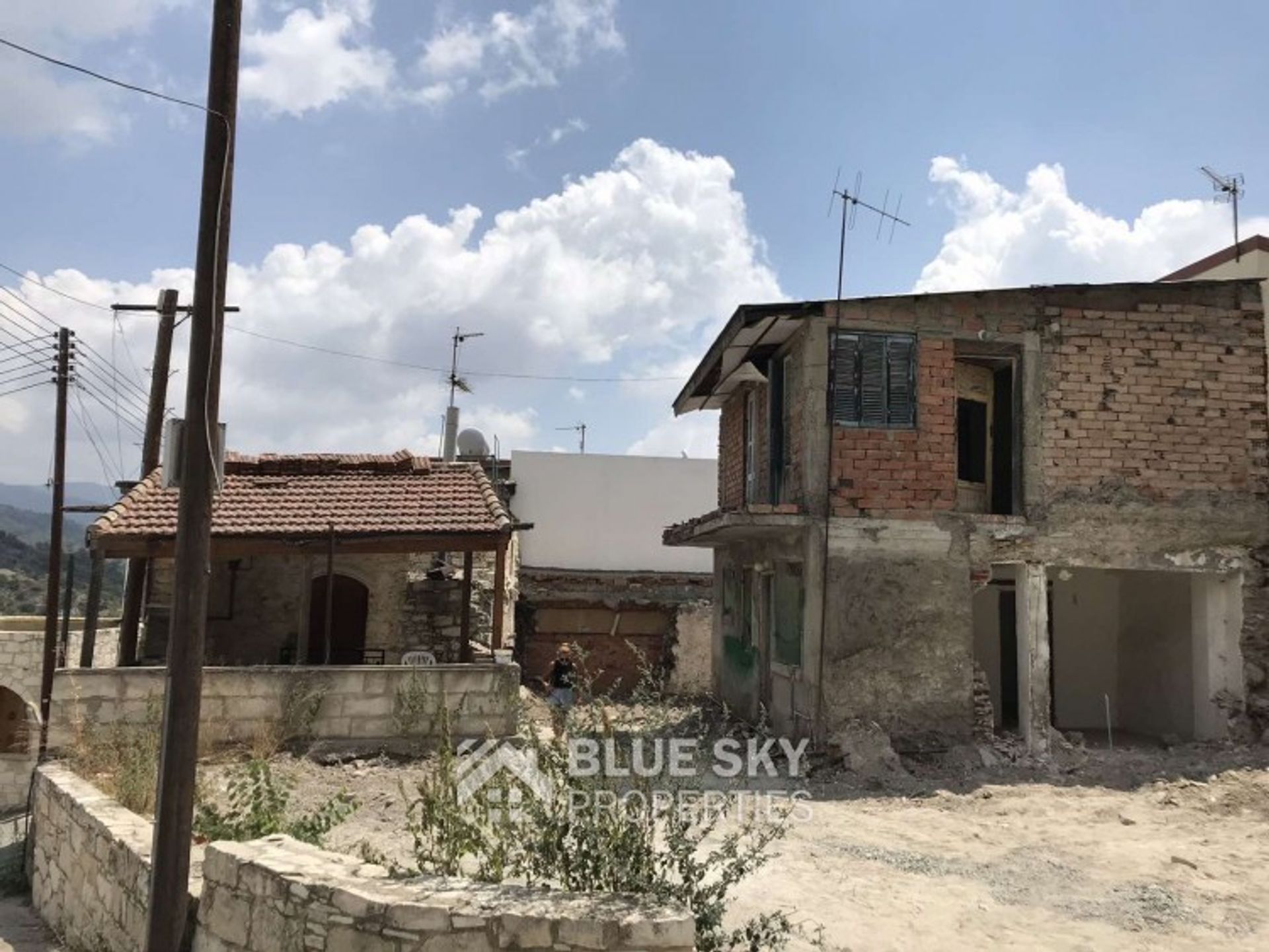 House in Soularavia, Lemesos 11087343