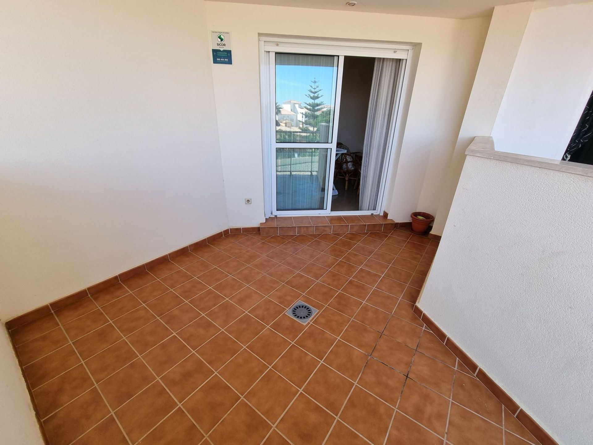 Condominium in San Luis de Sabinillas, Andalusië 11088023