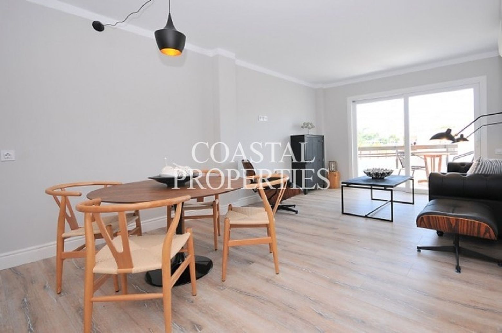 Condominio en Calvià, Islas Baleares 11088236