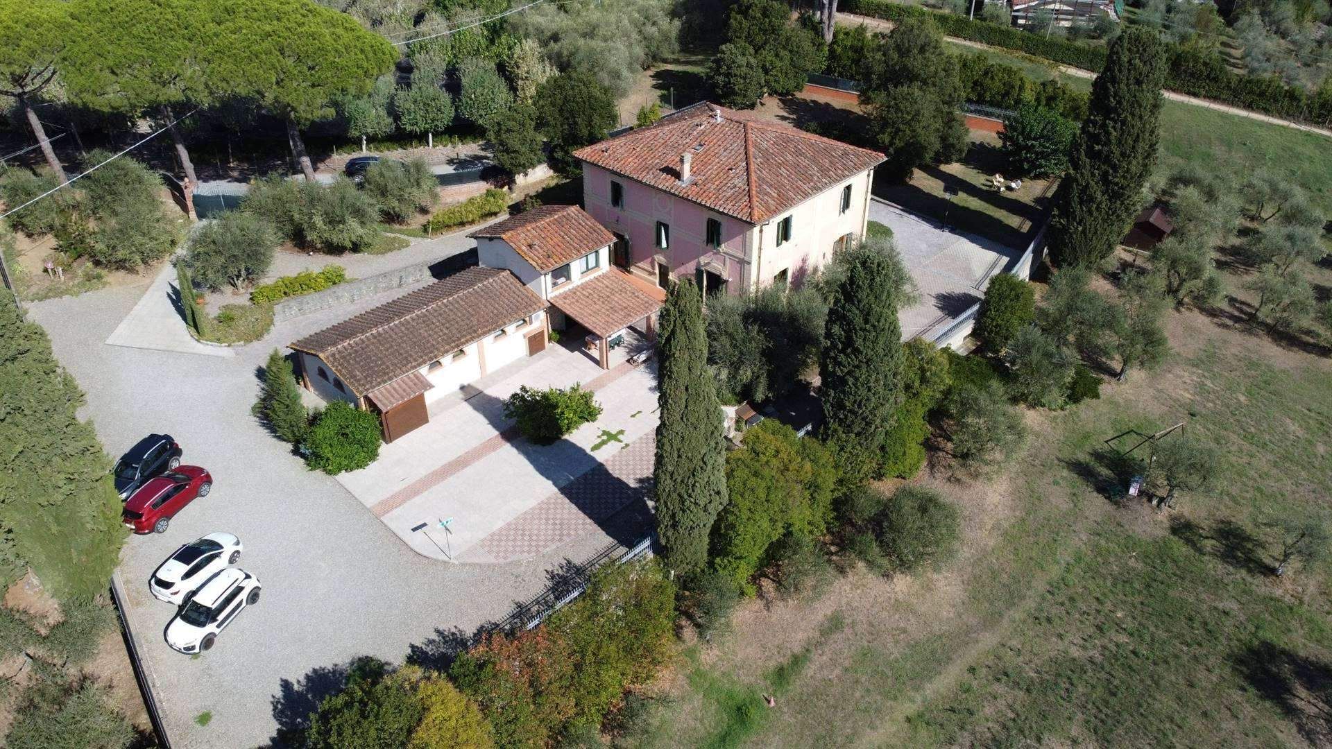 Rumah di Pescia, Toscana 11089731