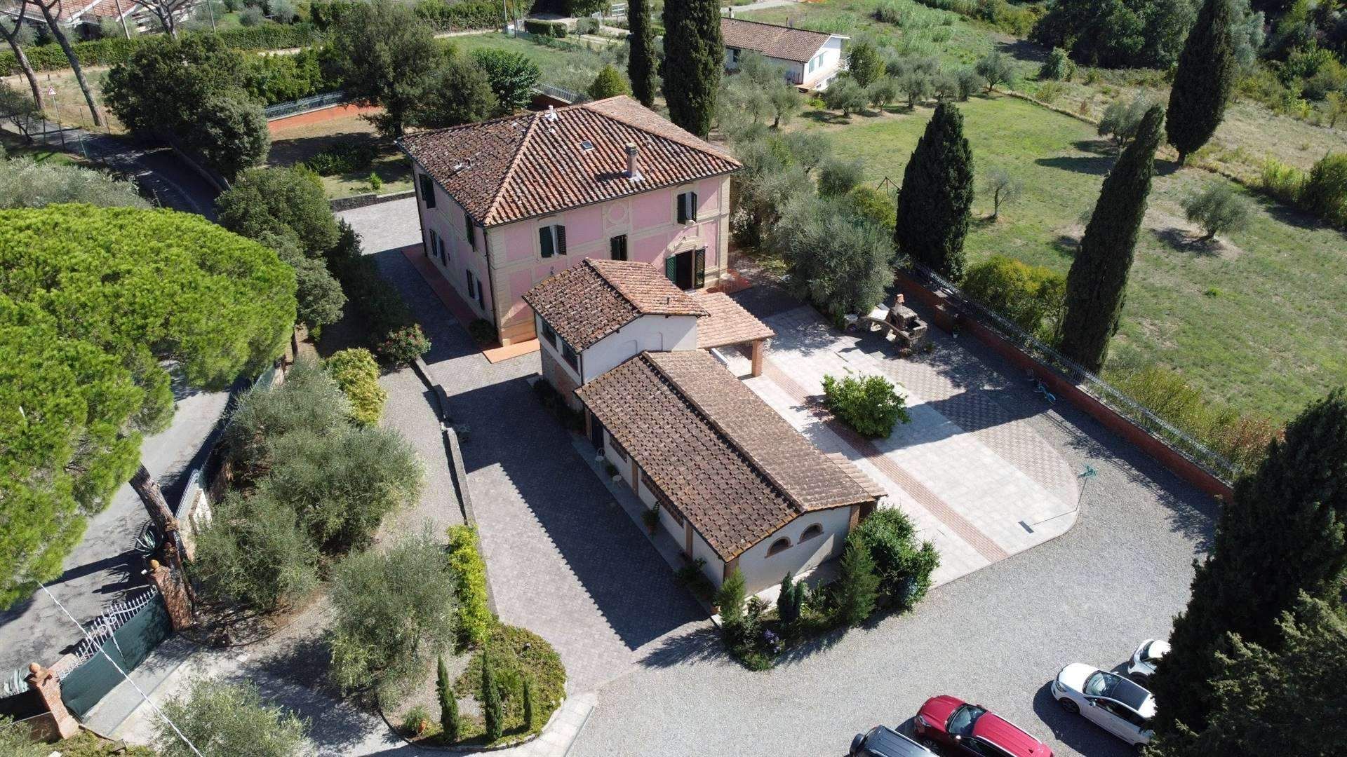 Rumah di Pescia, Toscana 11089731