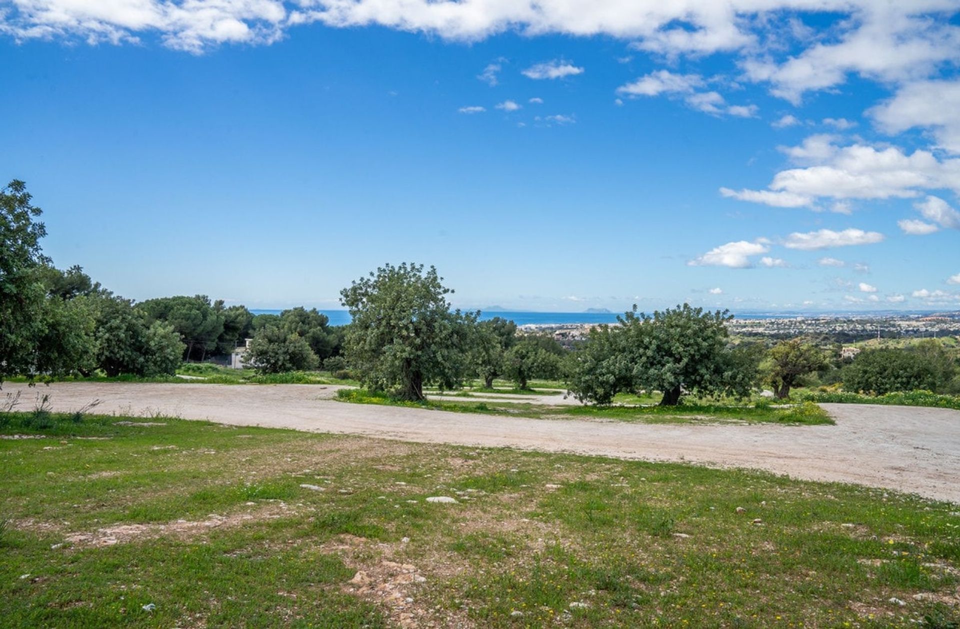 Tanah dalam Marbella, Andalucía 11091760