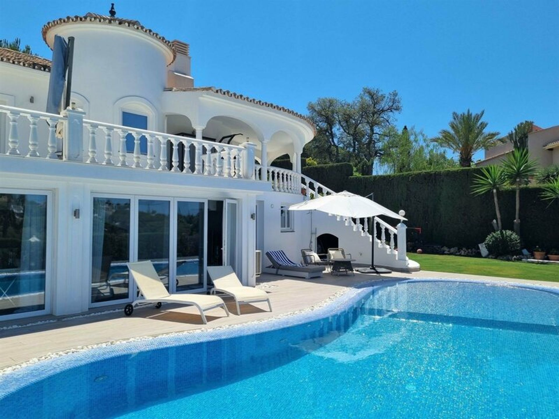 rumah dalam Marbella, Andalucía 11092459