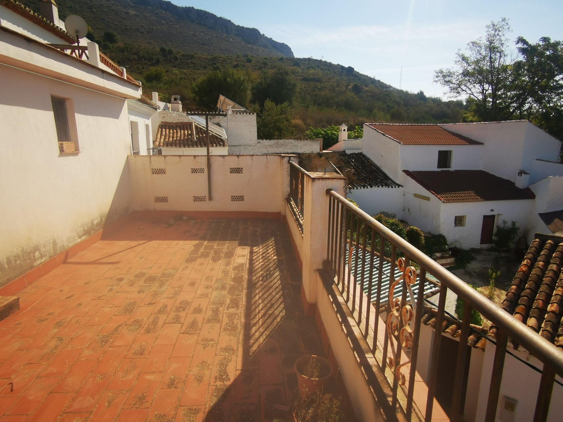 Huis in Alcaucín, Andalucía 11093056