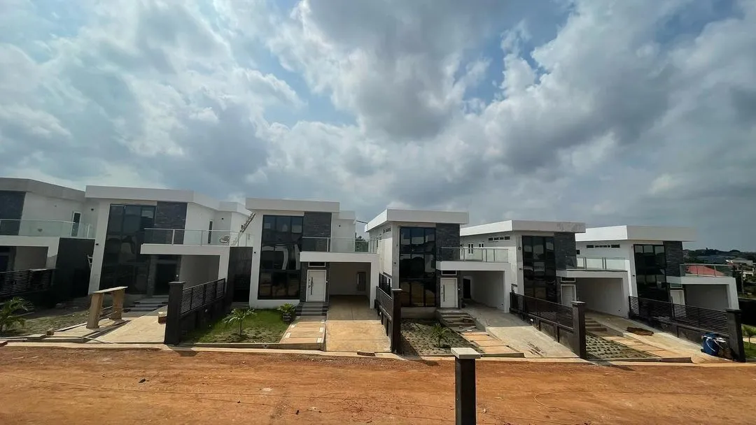 Multiple Houses in Teiman, Greater Accra 11093359