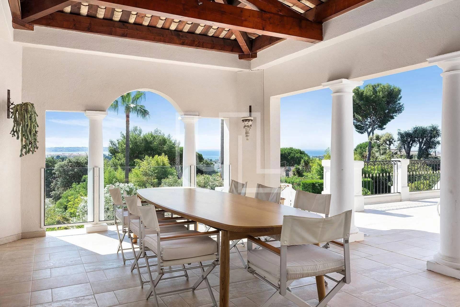 Huis in Cannes, Provence-Alpes-Côte d'Azur 11093479